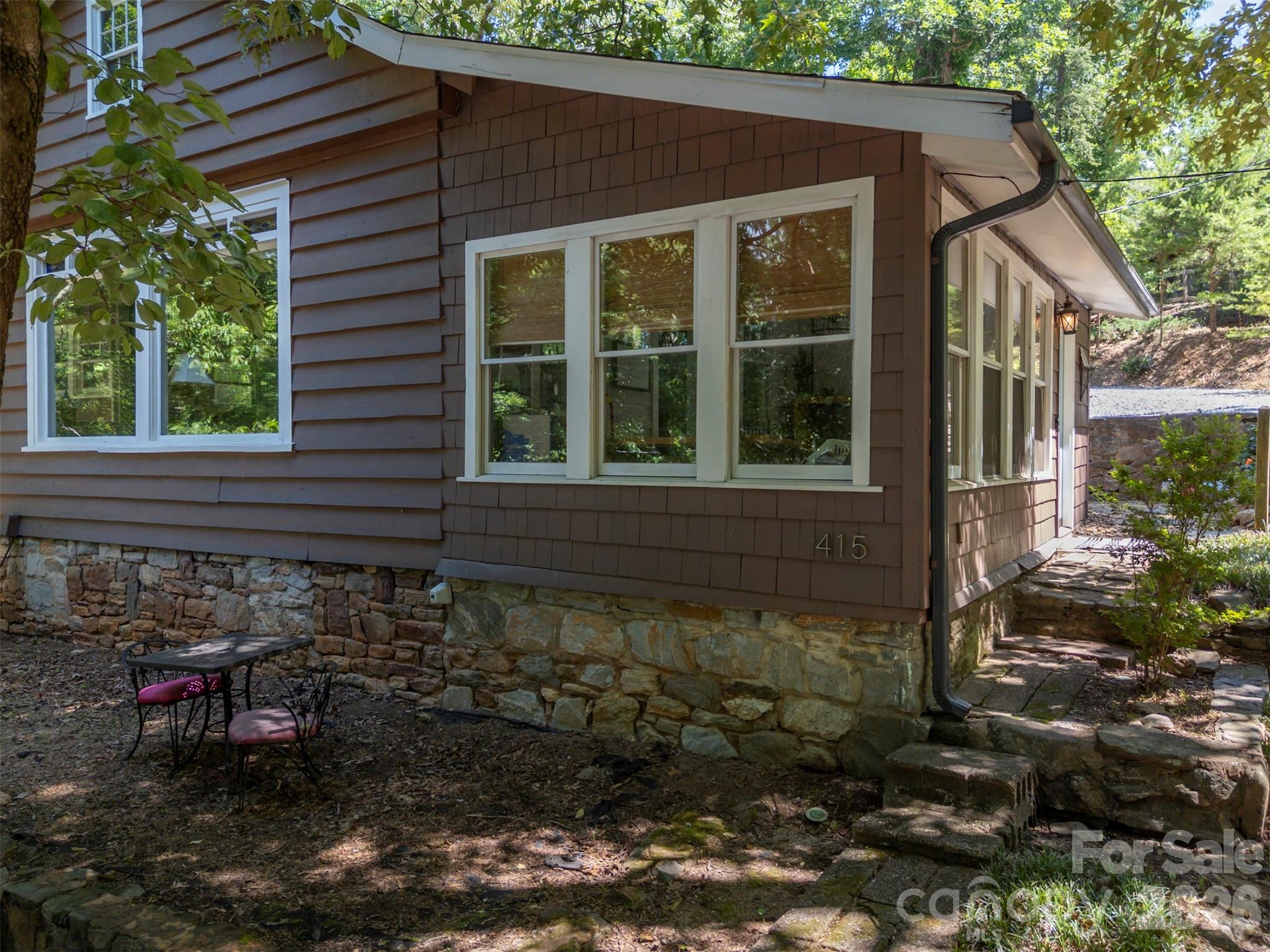 415 E Lakeshore Drive Property Photo 43