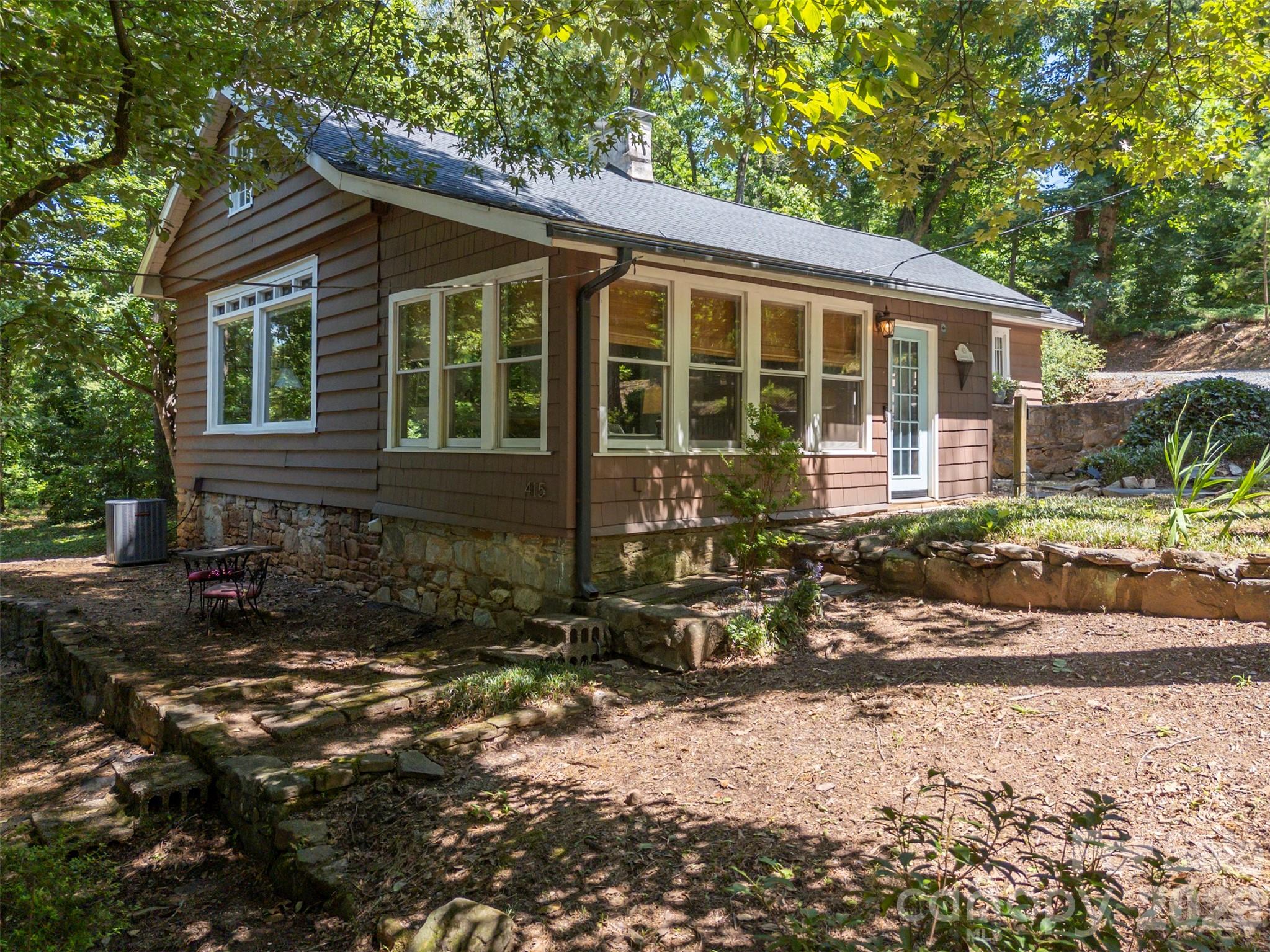 415 E Lakeshore Drive Property Photo 44