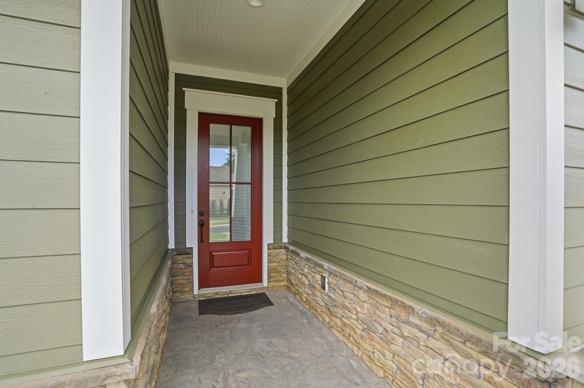 3049 Alveston Drive Property Photo 6
