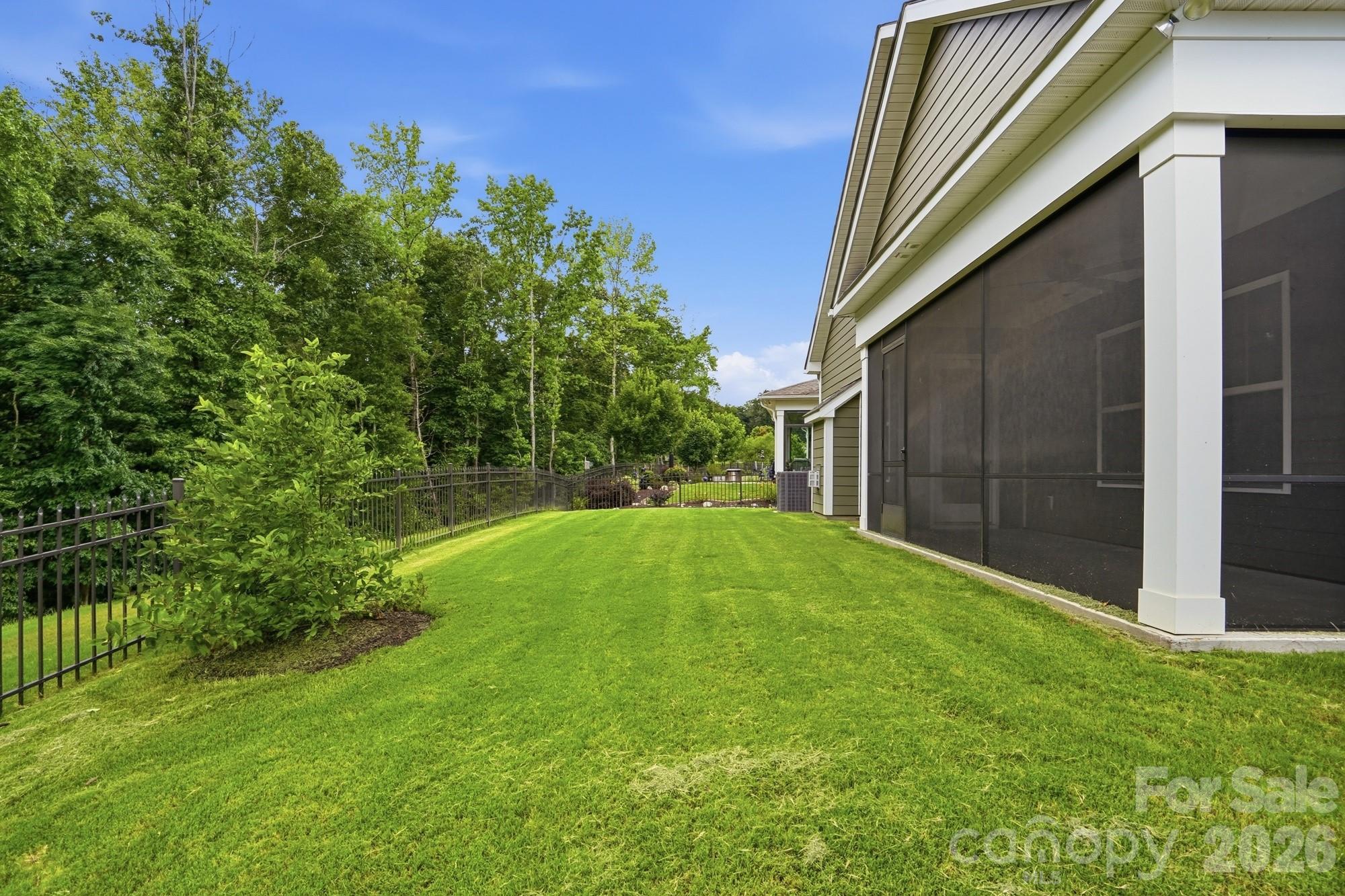 3049 Alveston Drive Property Photo 28
