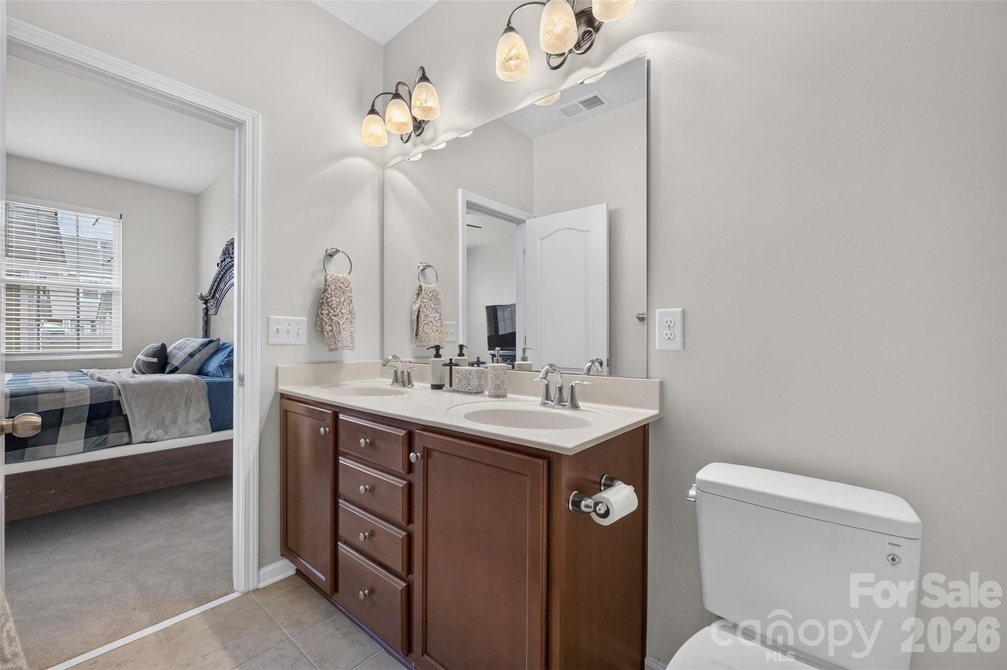 18347 The Commons Boulevard 3203 Property Photo 15