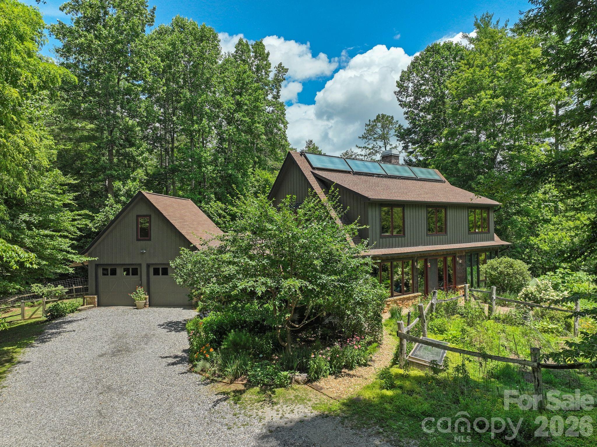 24 Merriwood Trail Property Photo 1