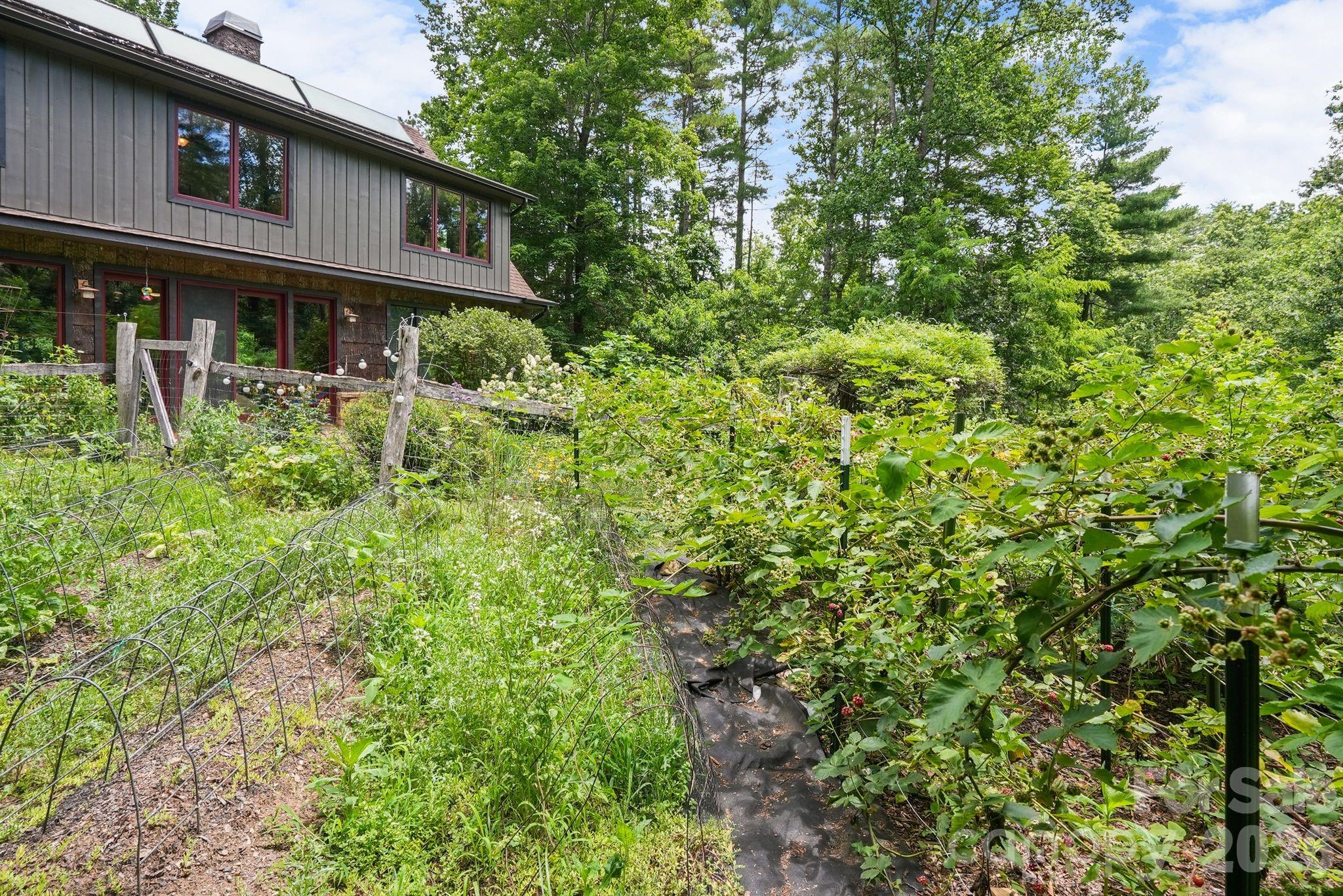 24 Merriwood Trail Property Photo 43