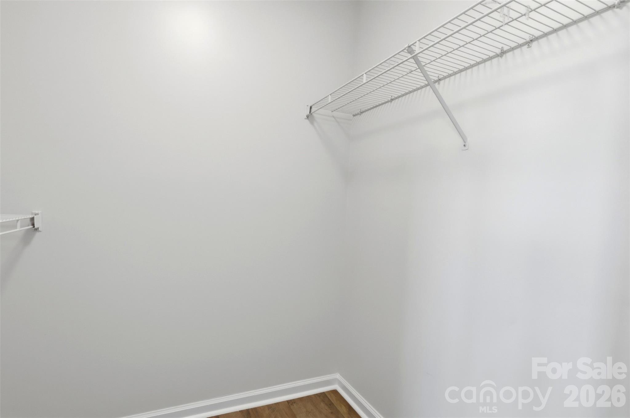 7593 Bluff Point Lane Property Photo 20