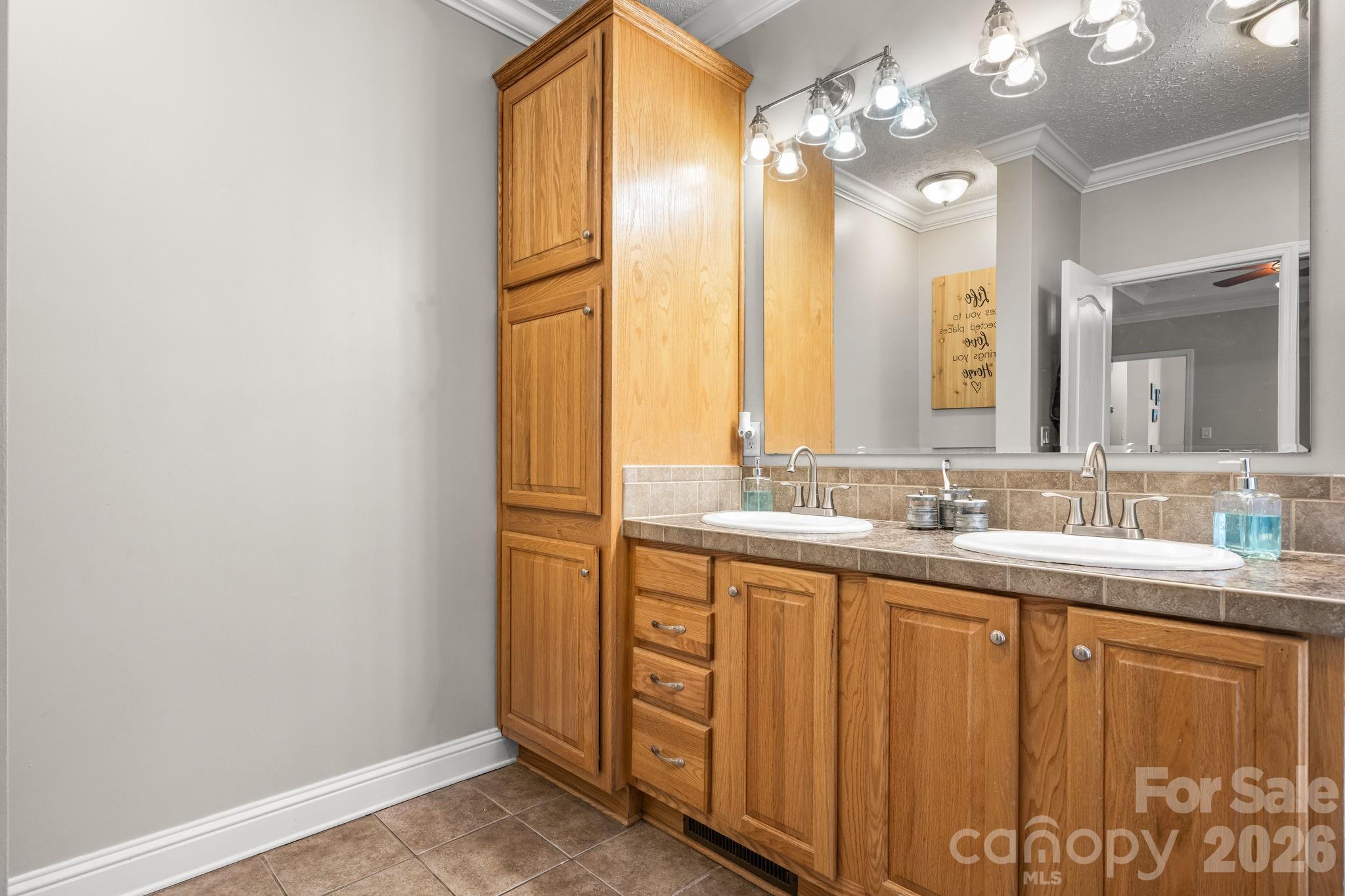 2533 Lail Road Property Photo 14