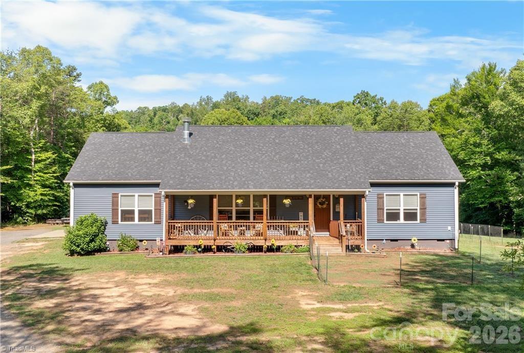 274 Echo Hollar Road Property Photo 2