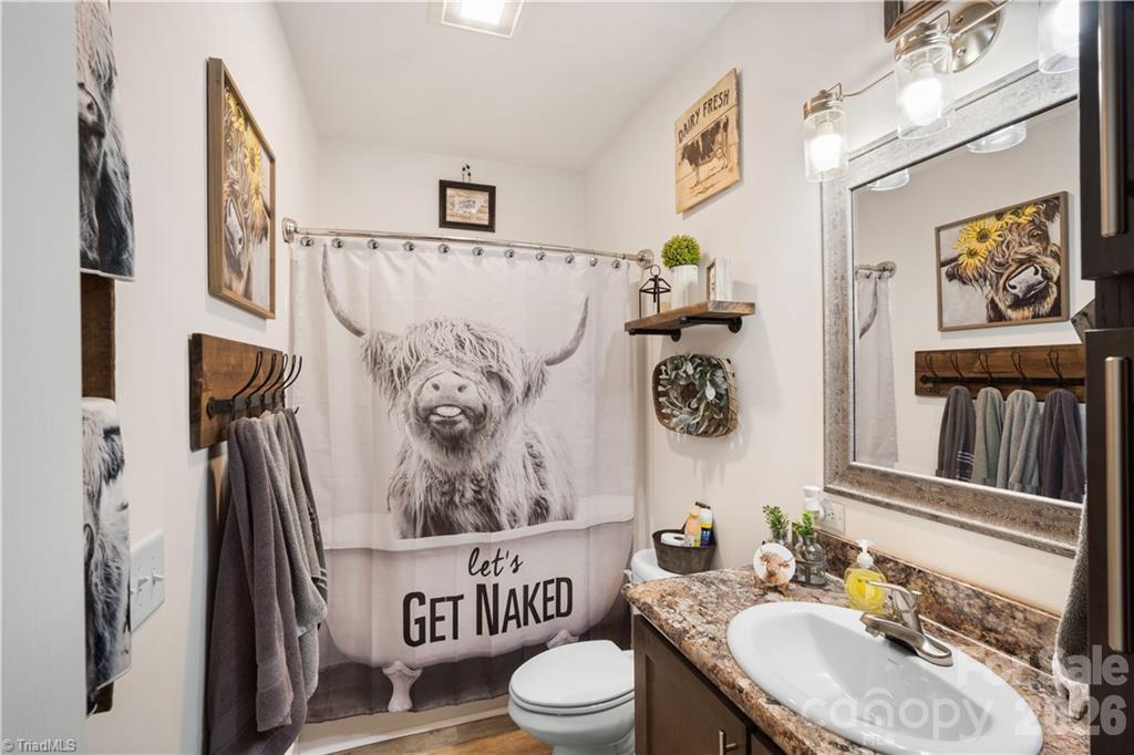 274 Echo Hollar Road Property Photo 13