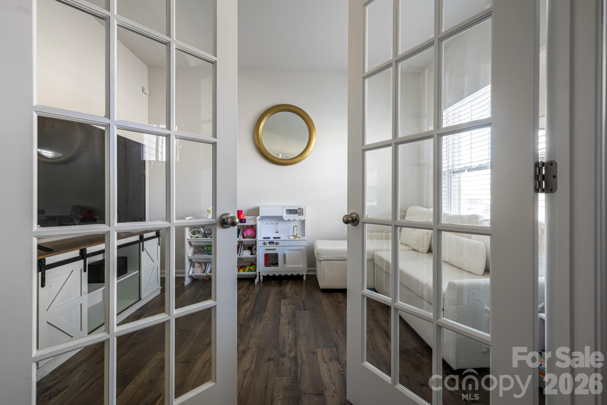 162 Wheatfield Road Property Photo 5