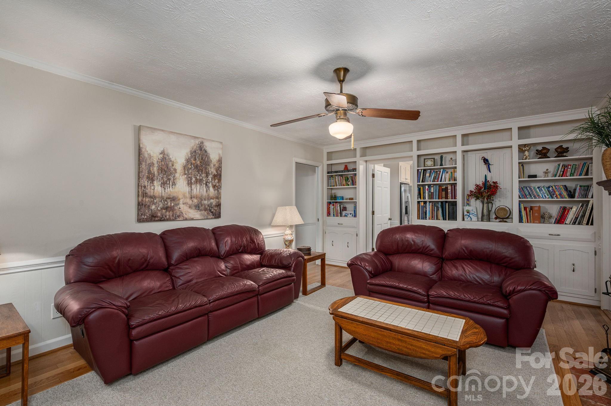 2410 Monticello Drive Property Photo 7