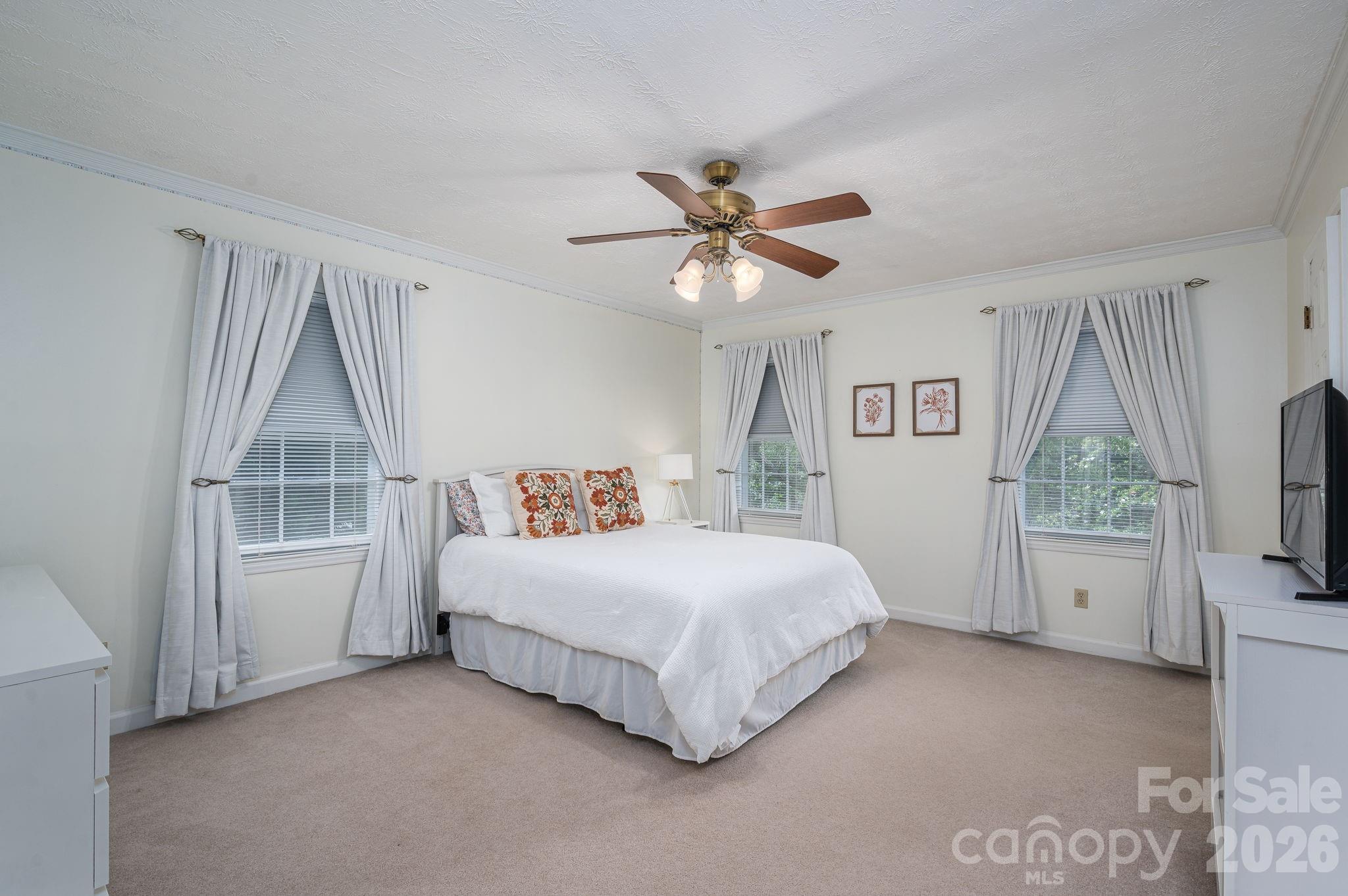 2410 Monticello Drive Property Photo 28