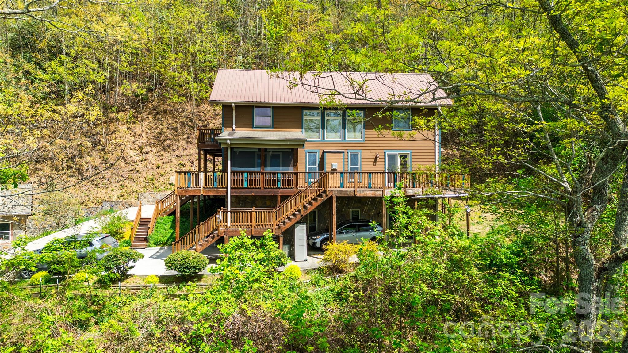 1602 Forest Run Road Property Photo 1