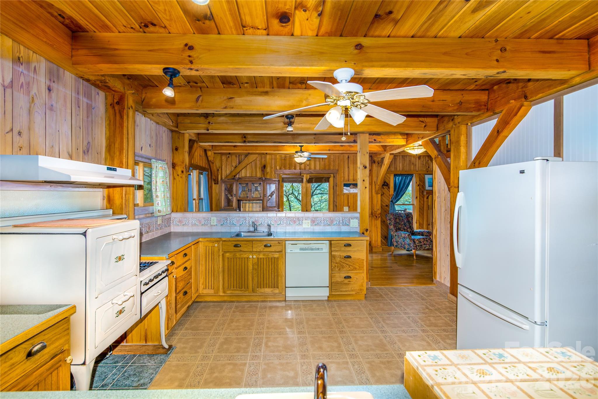 1602 Forest Run Road Property Photo 21