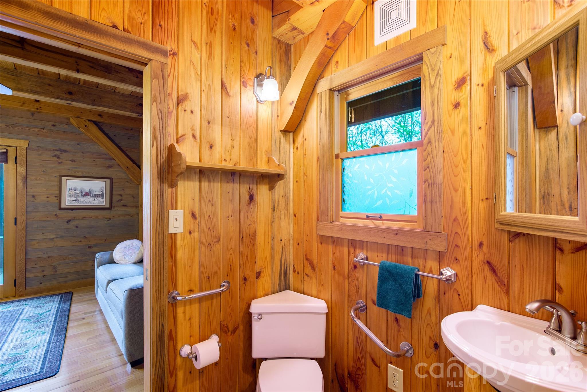 1602 Forest Run Road Property Photo 23
