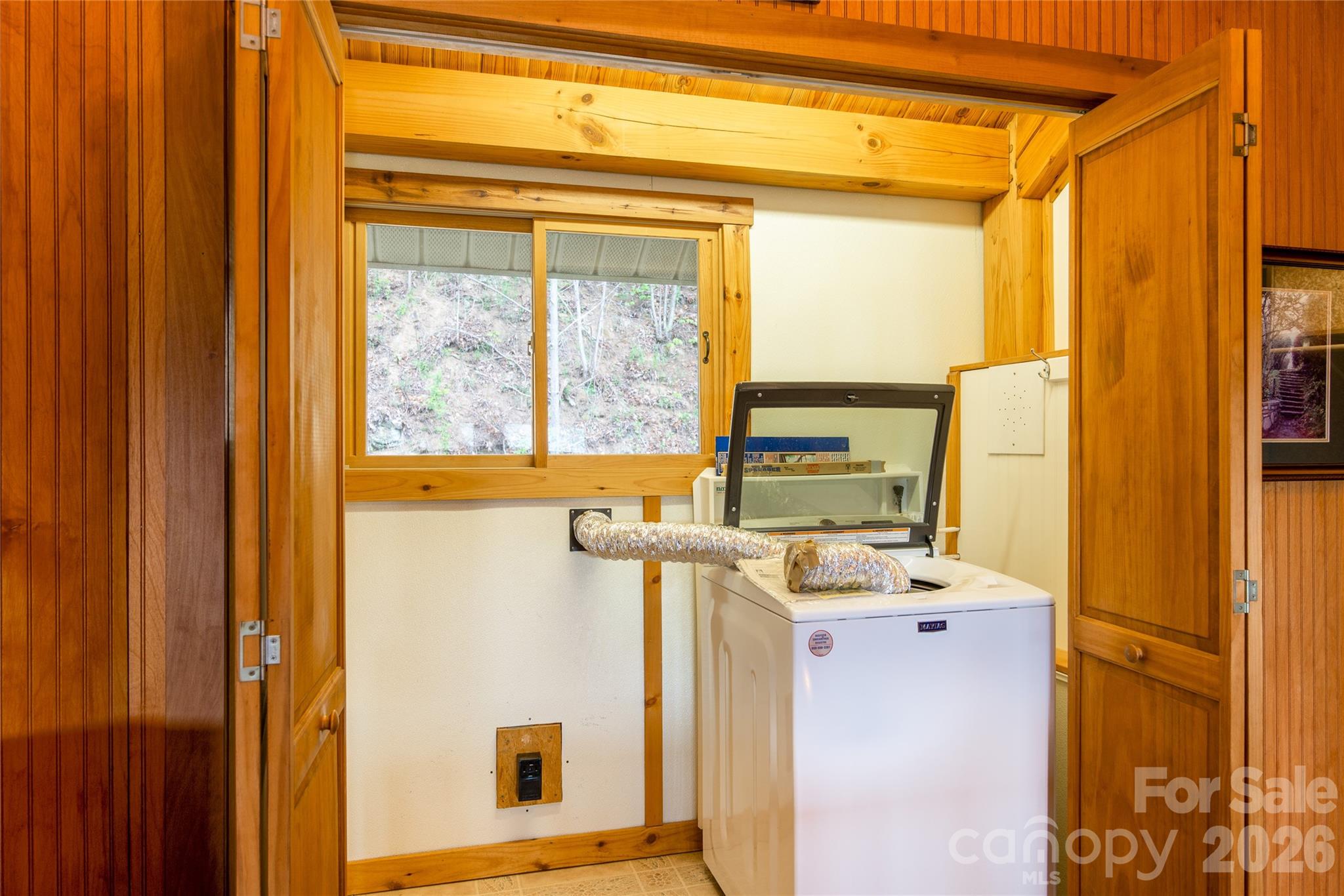 1602 Forest Run Road Property Photo 27
