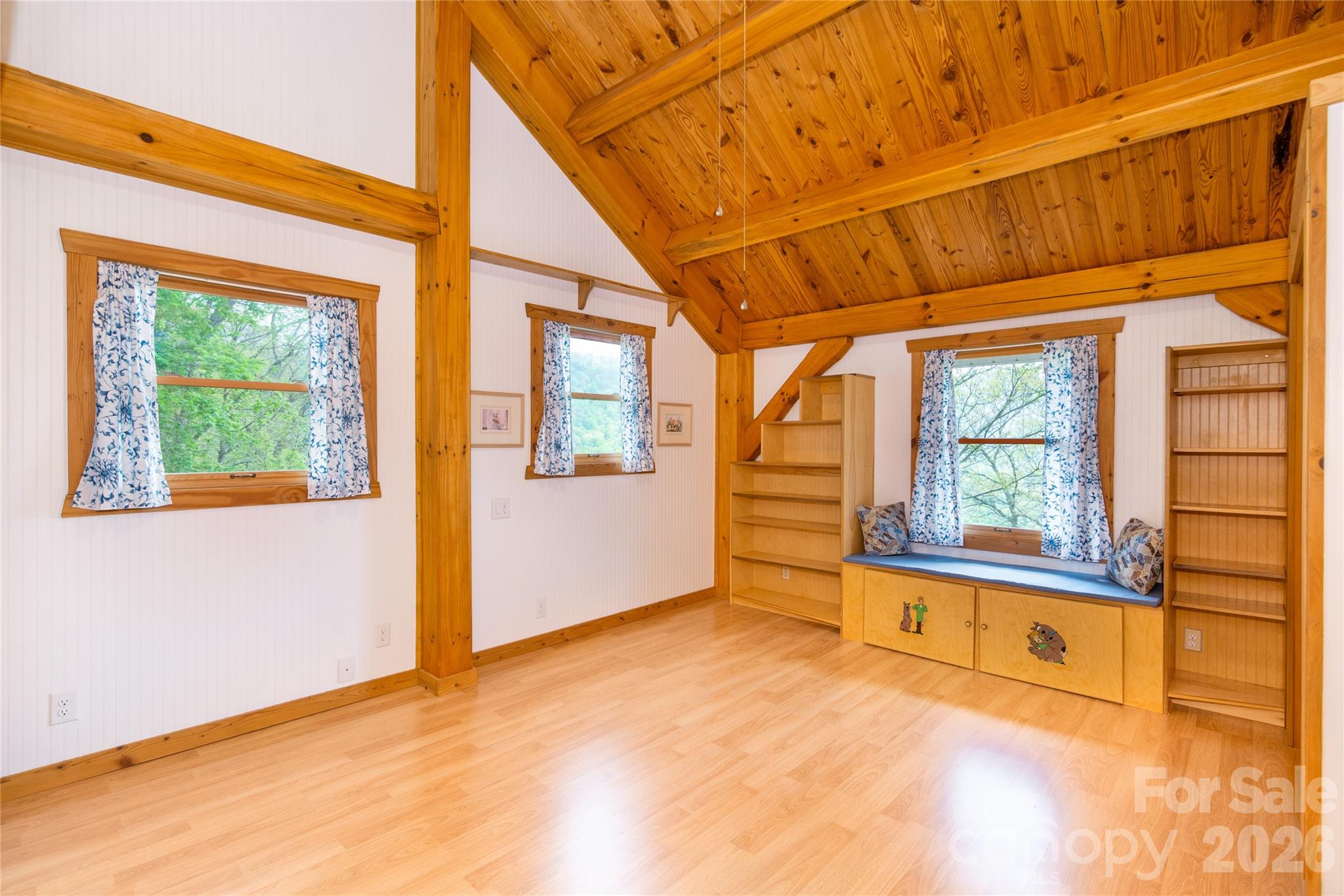 1602 Forest Run Road Property Photo 28