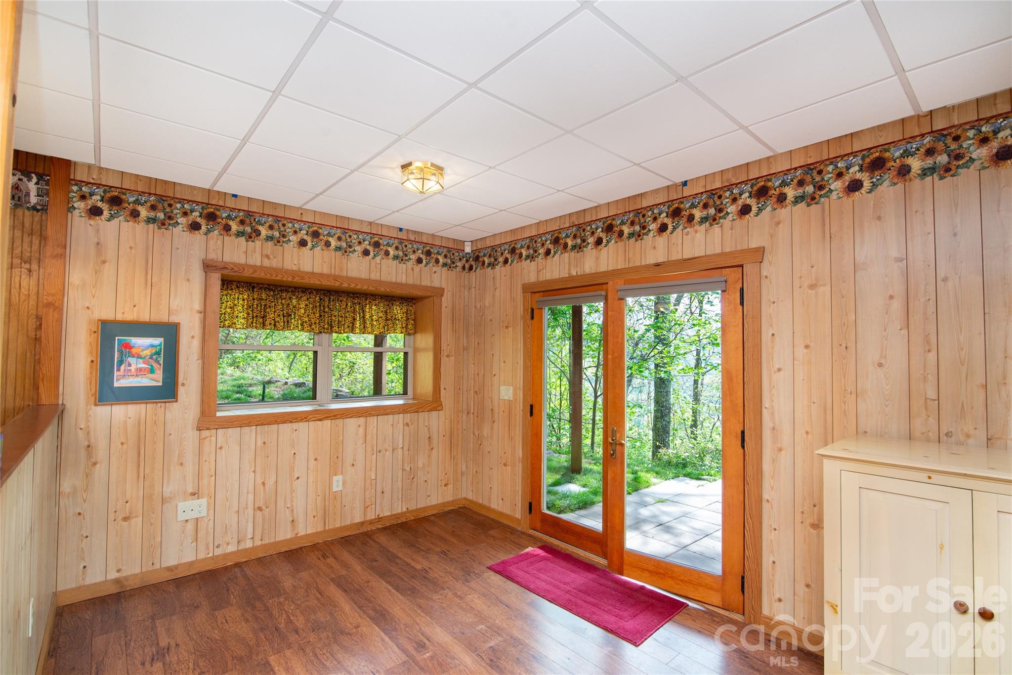 1602 Forest Run Road Property Photo 36