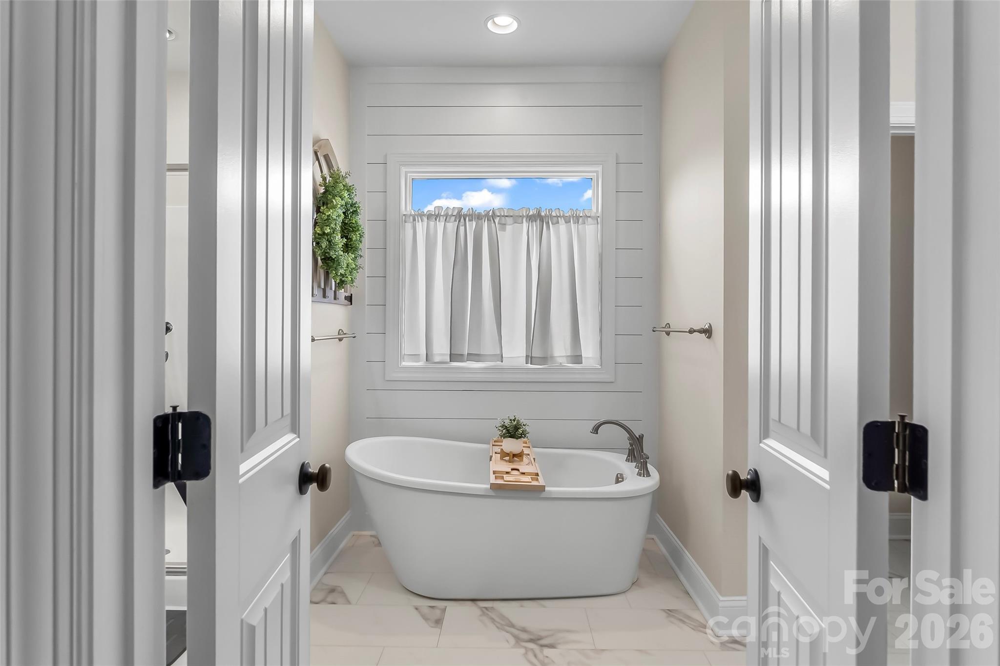 1459 Malden Court Property Photo 12