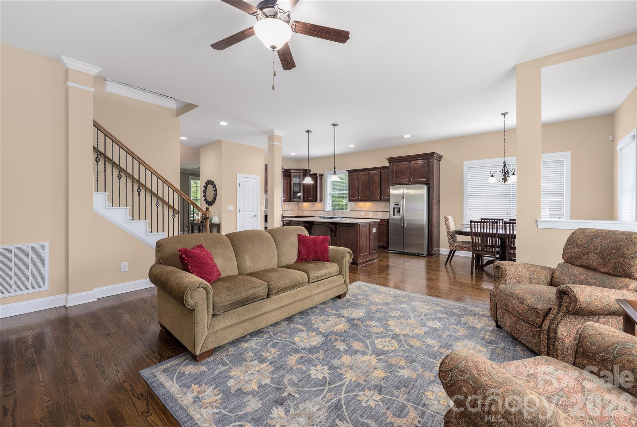 12628 Forrester Avenue Property Photo 14
