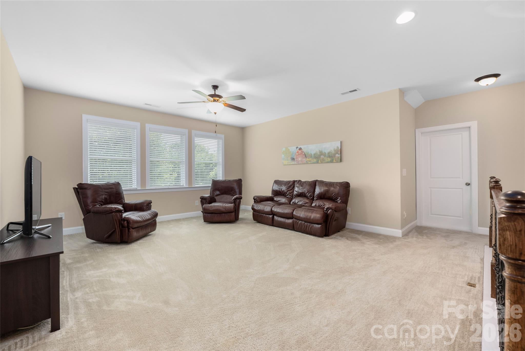 12628 Forrester Avenue Property Photo 27