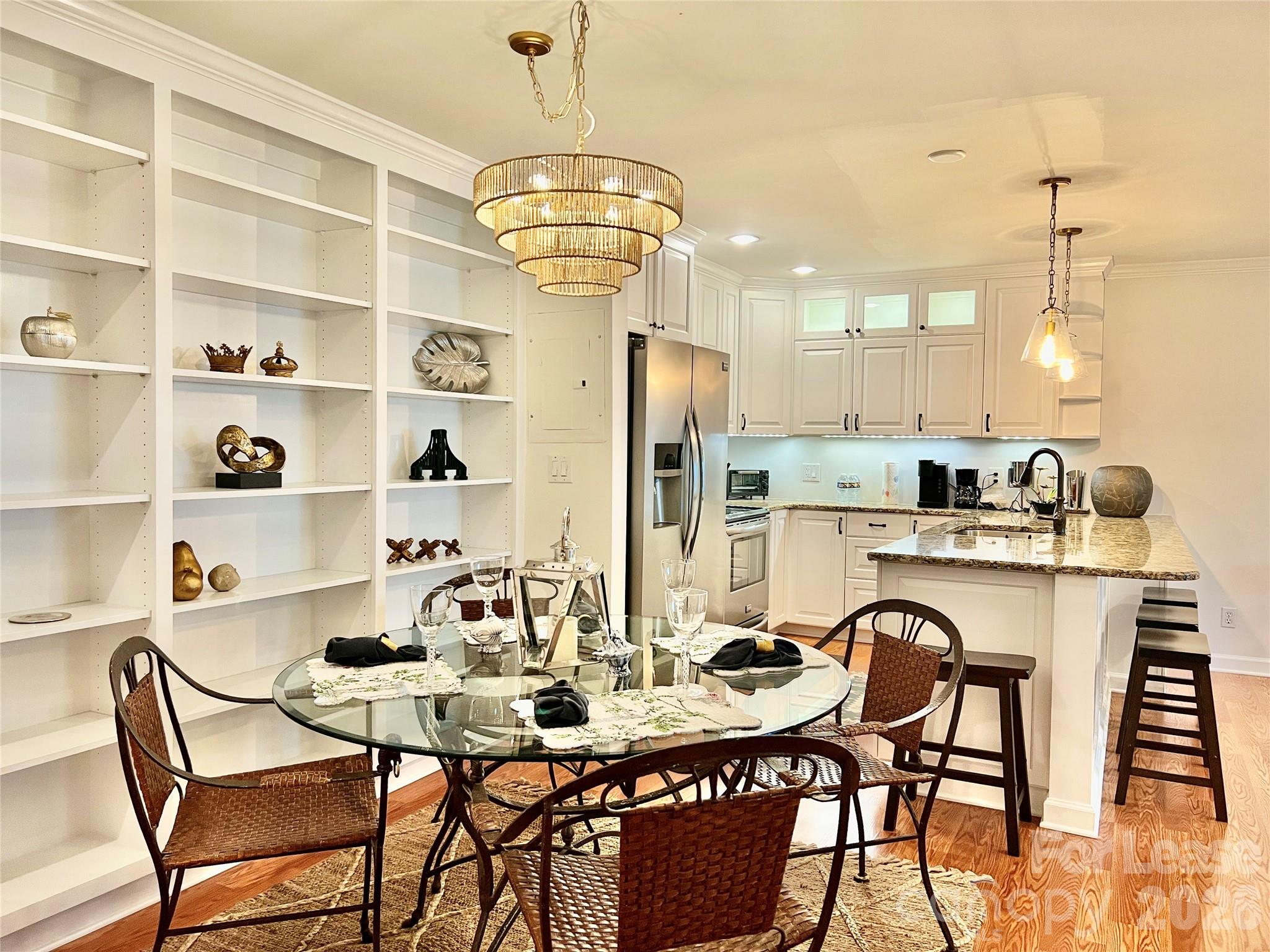1323 Queens Road 417 Property Photo 6