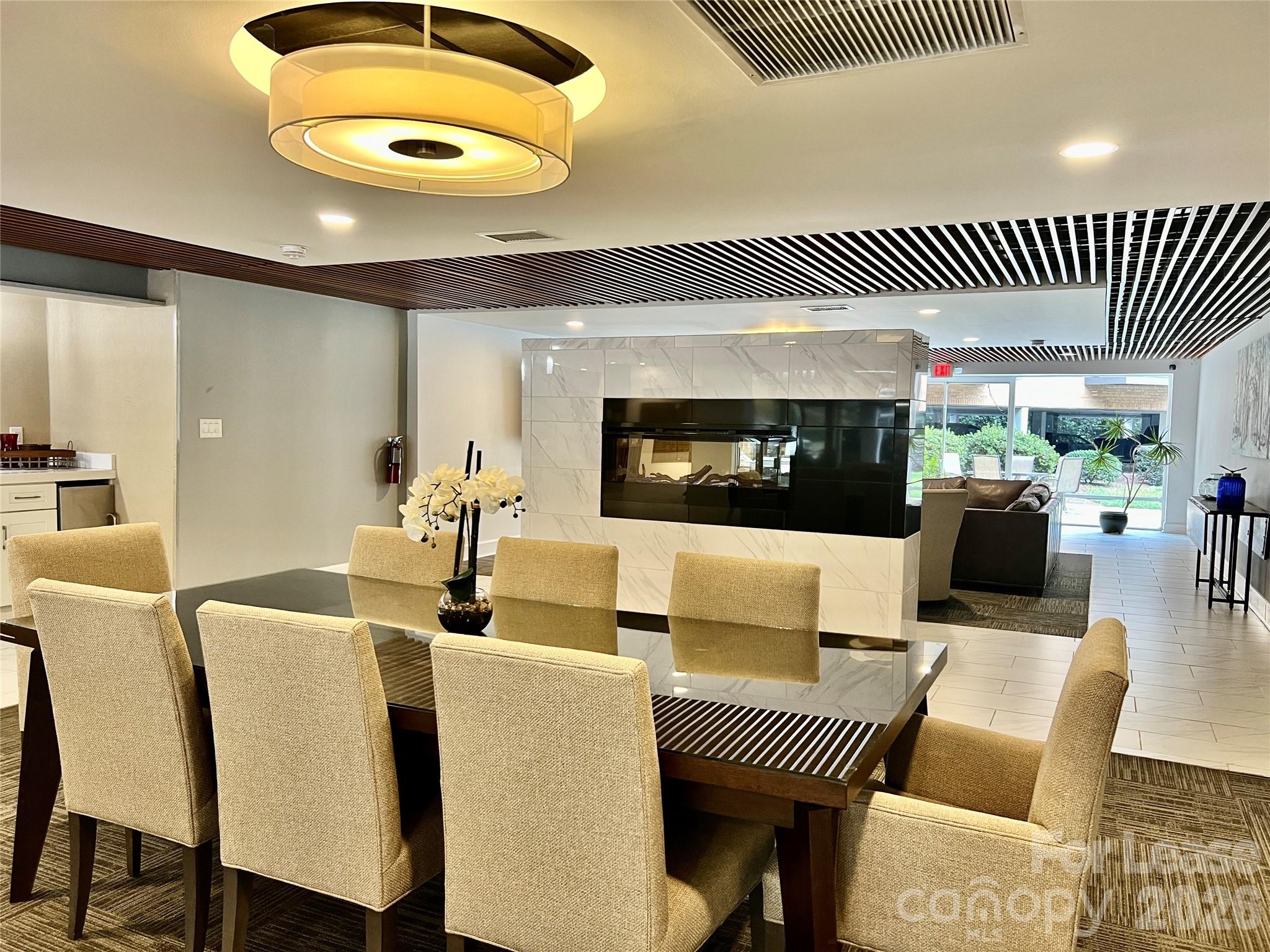 1323 Queens Road 417 Property Photo 26