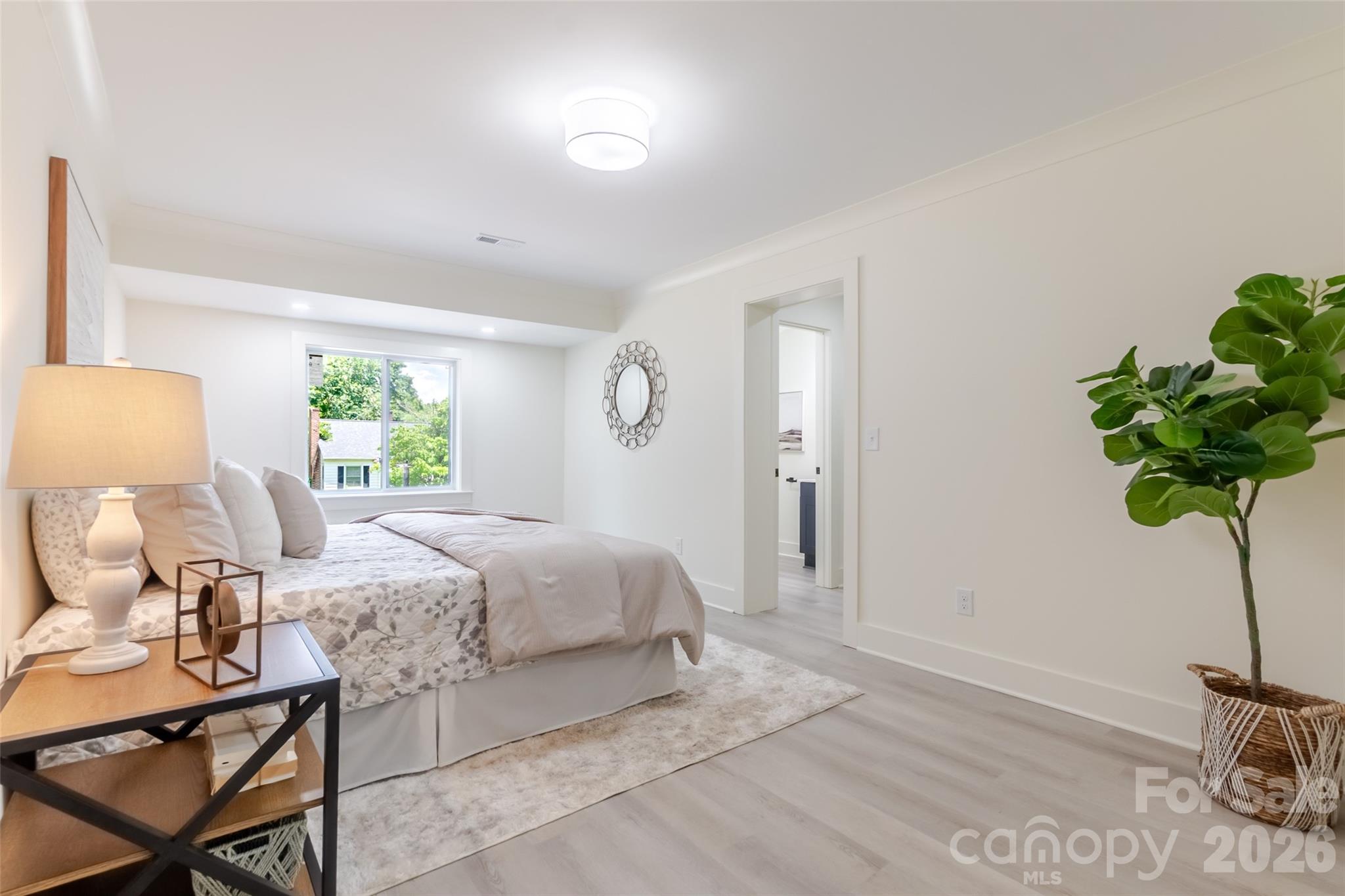 1501 Mccormick Avenue Property Photo 15