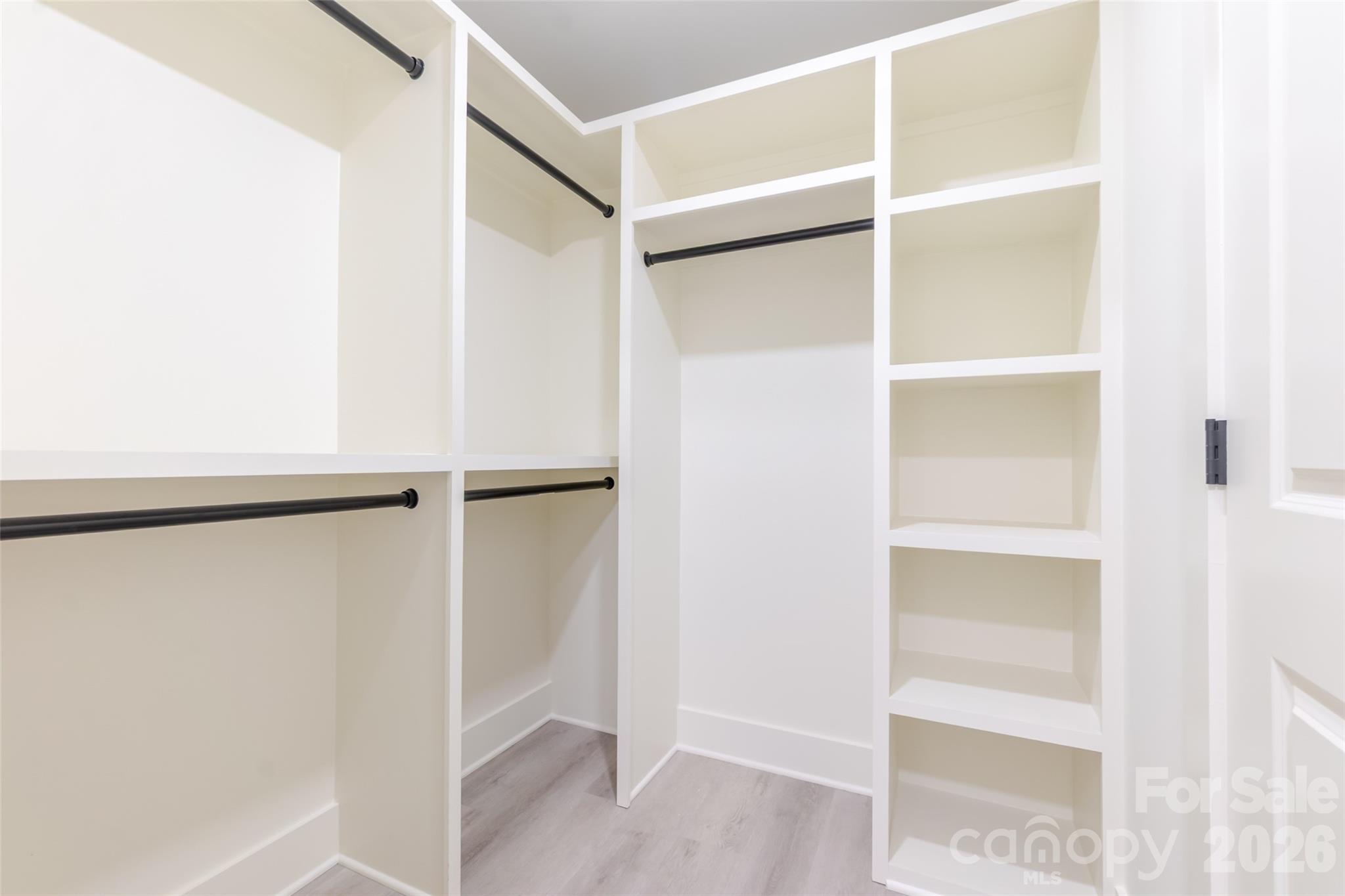 1501 Mccormick Avenue Property Photo 18
