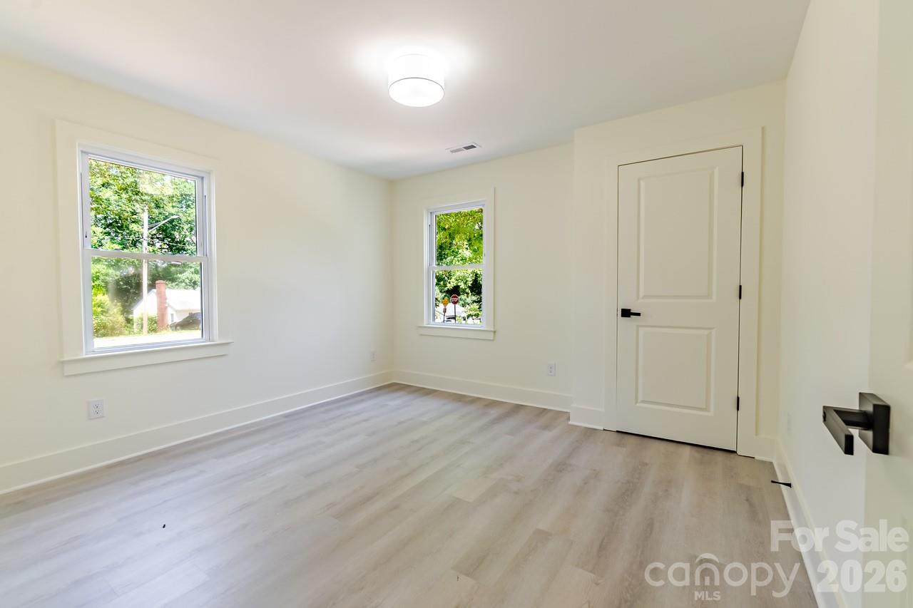 1501 Mccormick Avenue Property Photo 26