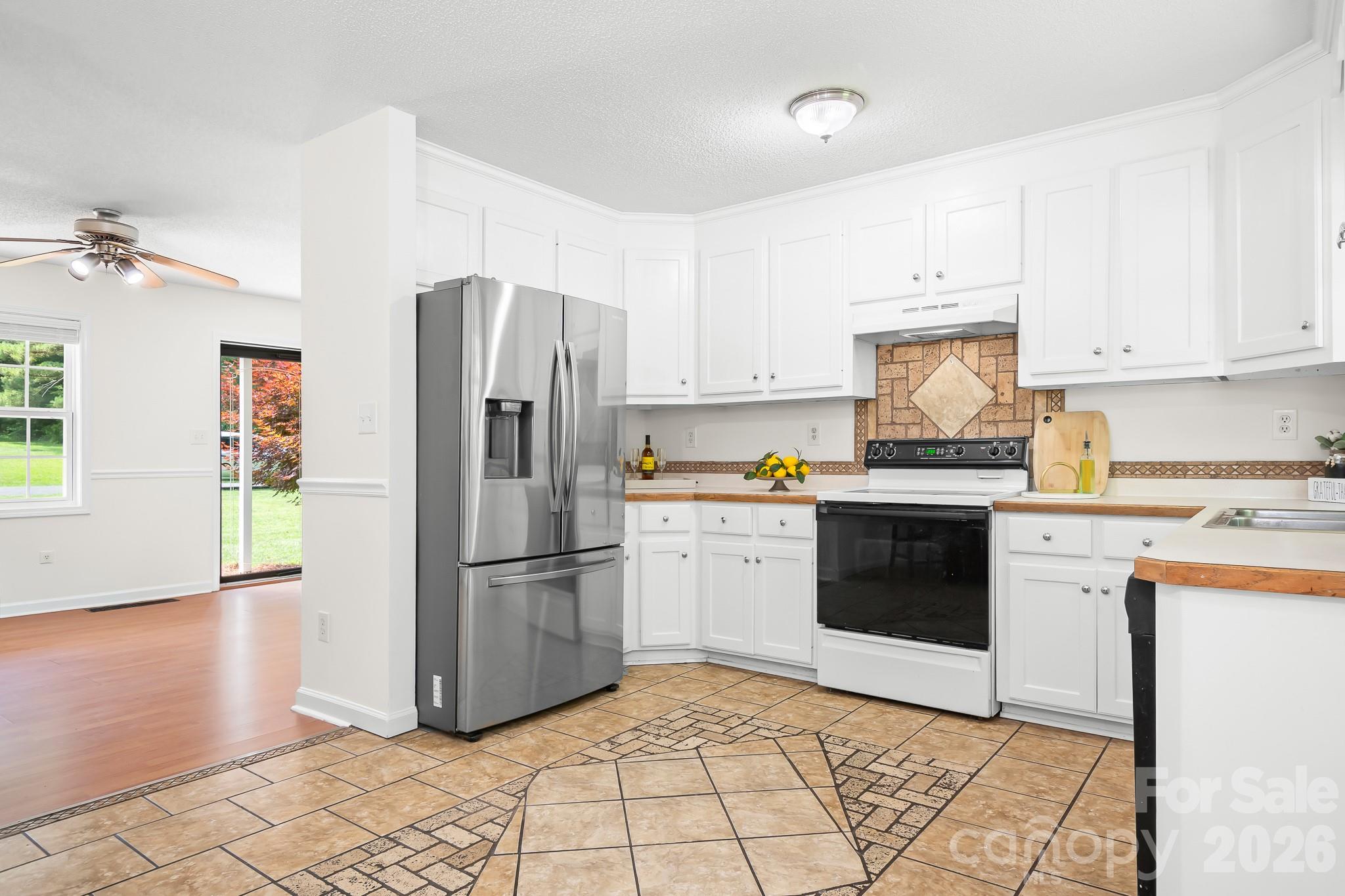 218 Vernon Street Property Photo 6