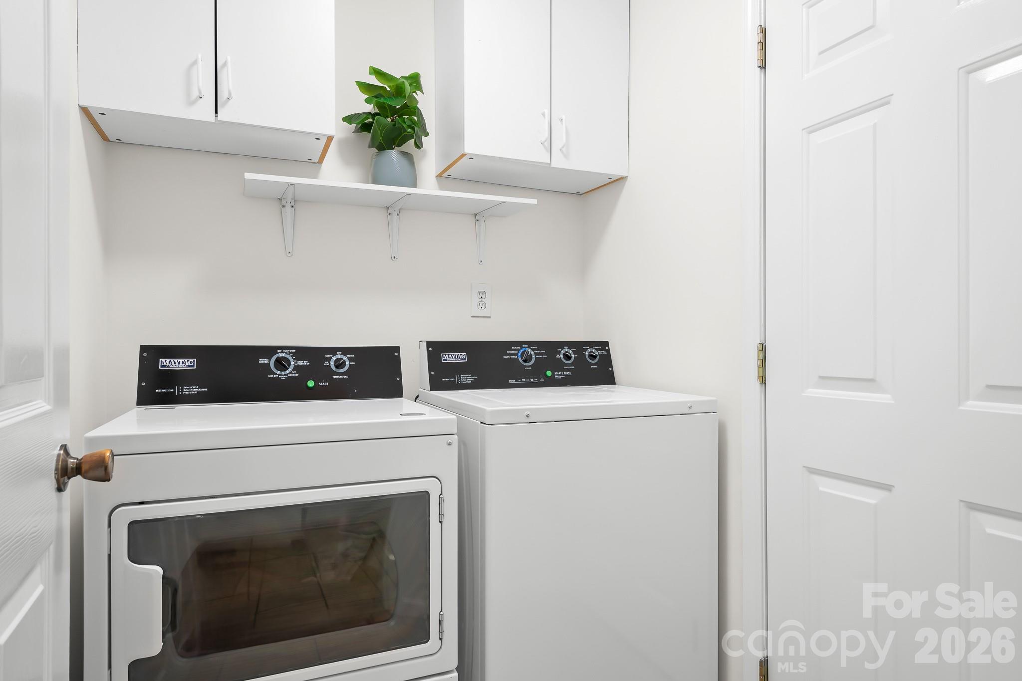 218 Vernon Street Property Photo 11