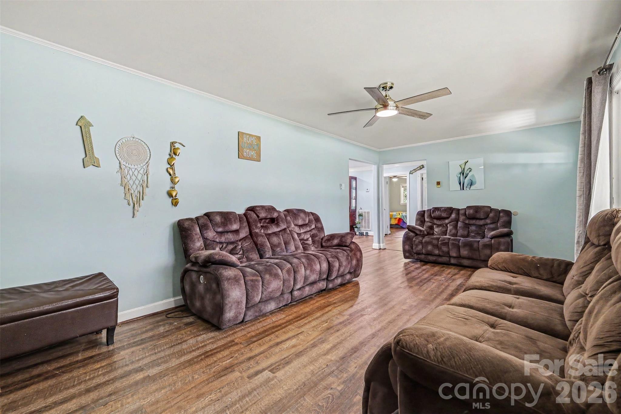 953 Twin Lakes Road Property Photo 4