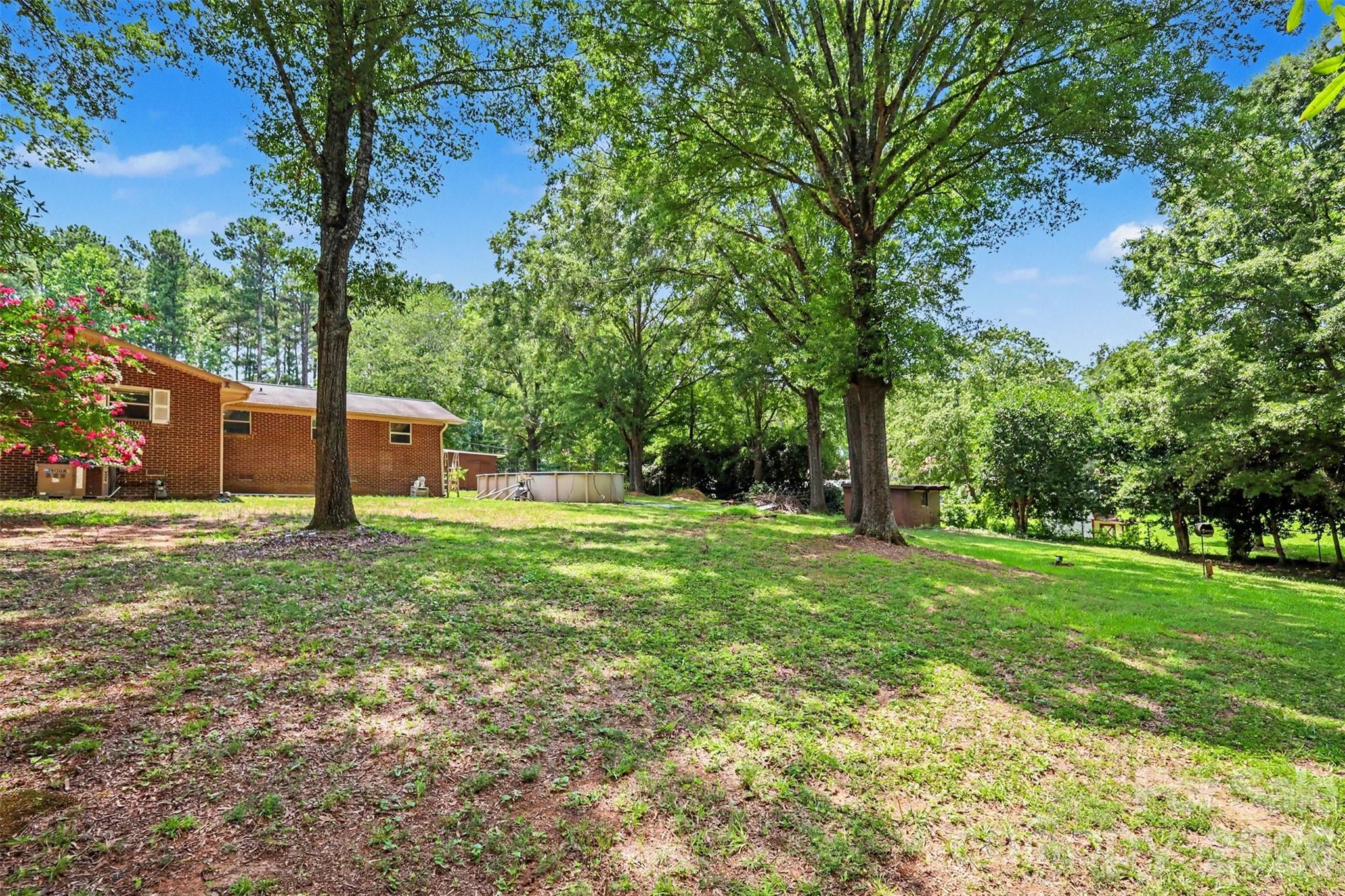 953 Twin Lakes Road Property Photo 18