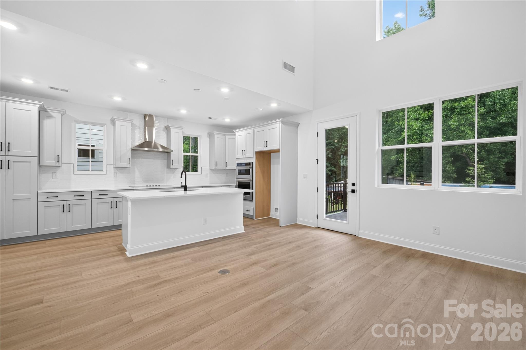 416 Celestial Drive Property Photo 7
