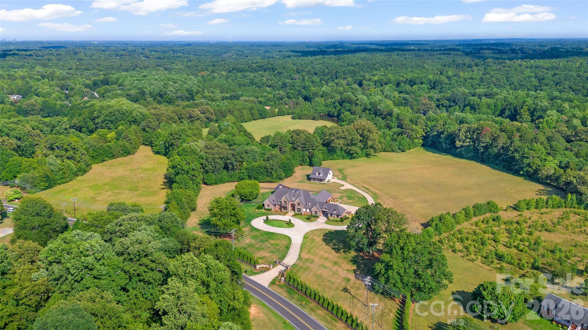 3200 Beaty Road Property Photo 4