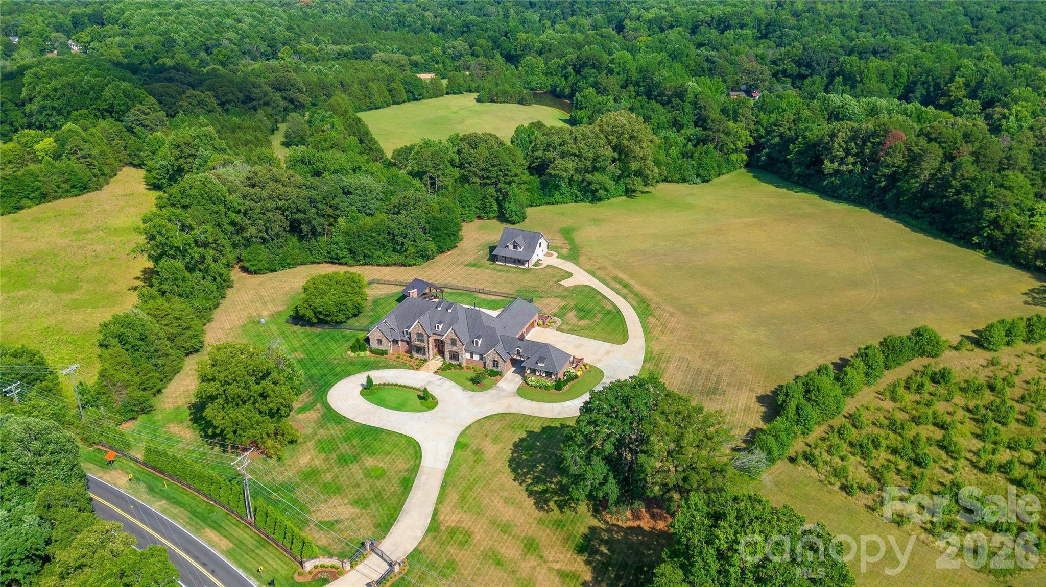 3200 Beaty Road Property Photo 7