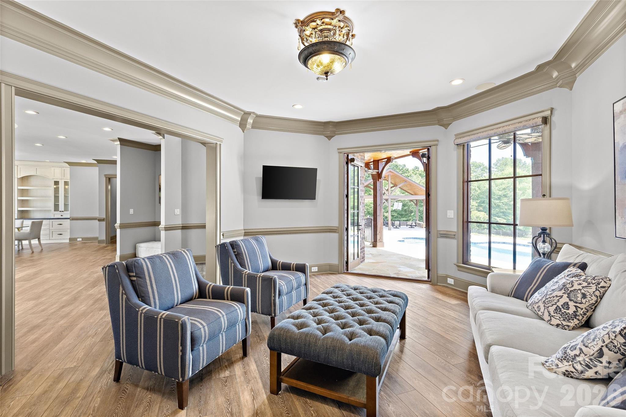 3200 Beaty Road Property Photo 13
