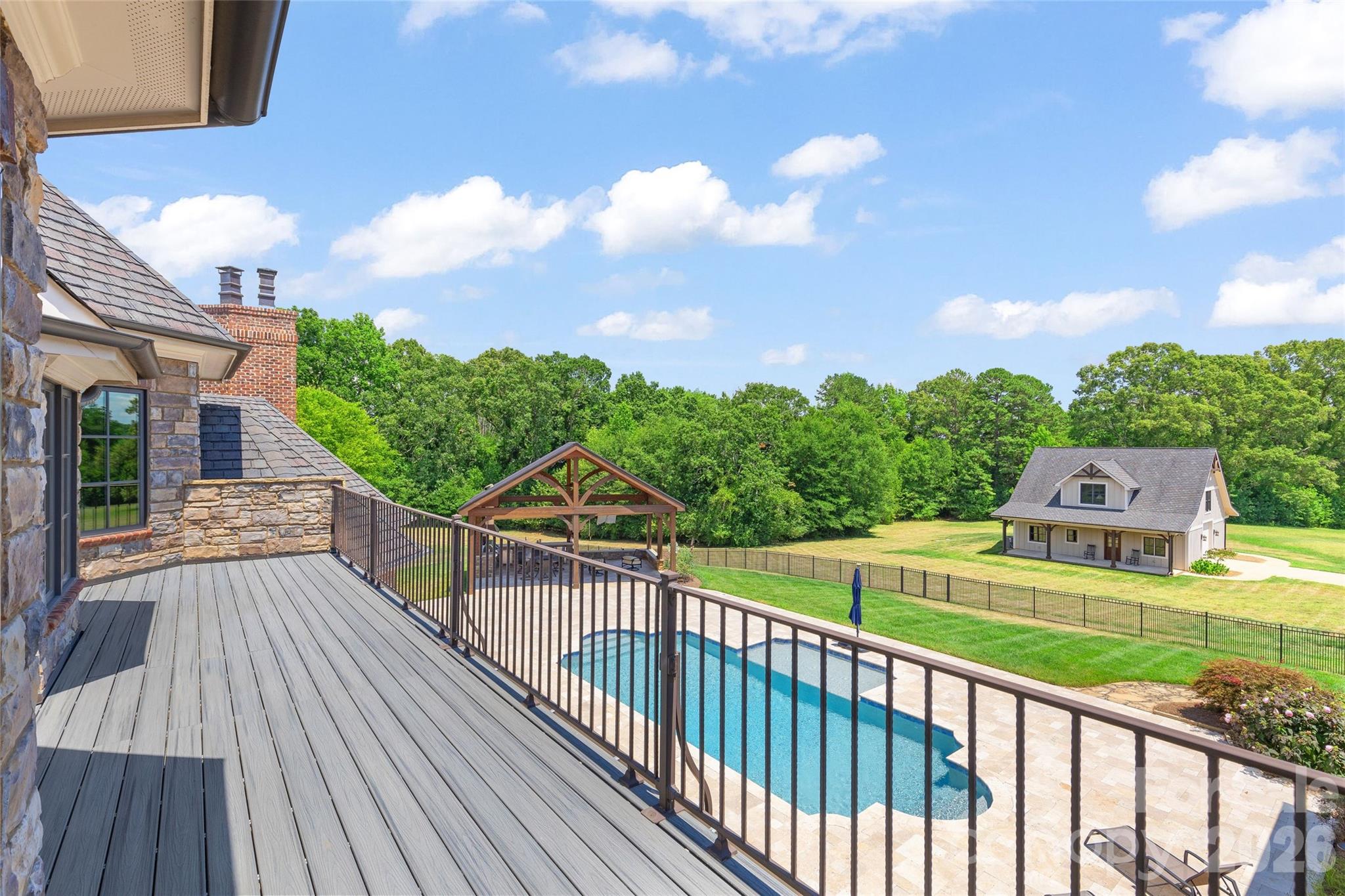 3200 Beaty Road Property Photo 34