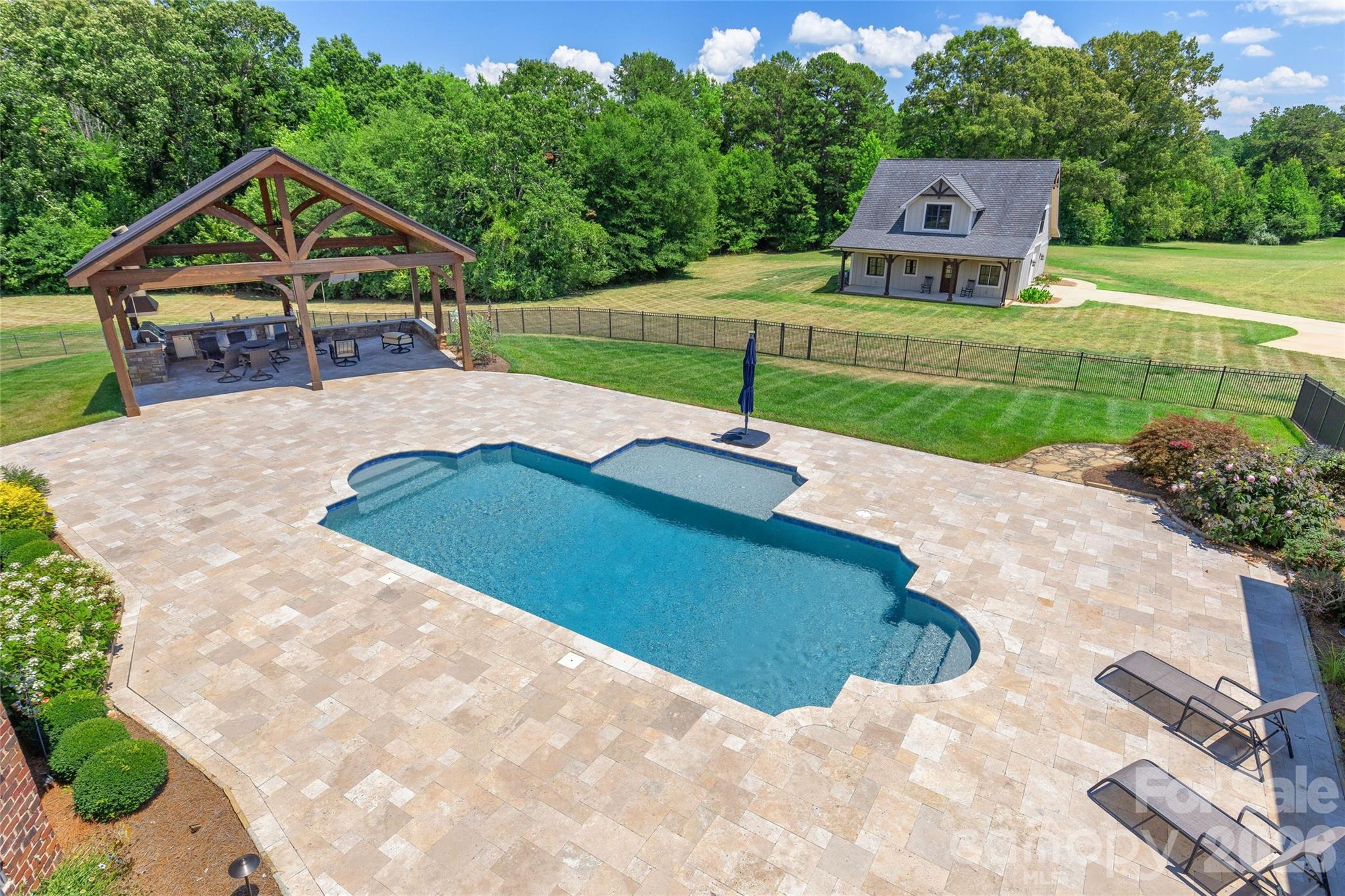 3200 Beaty Road Property Photo 35