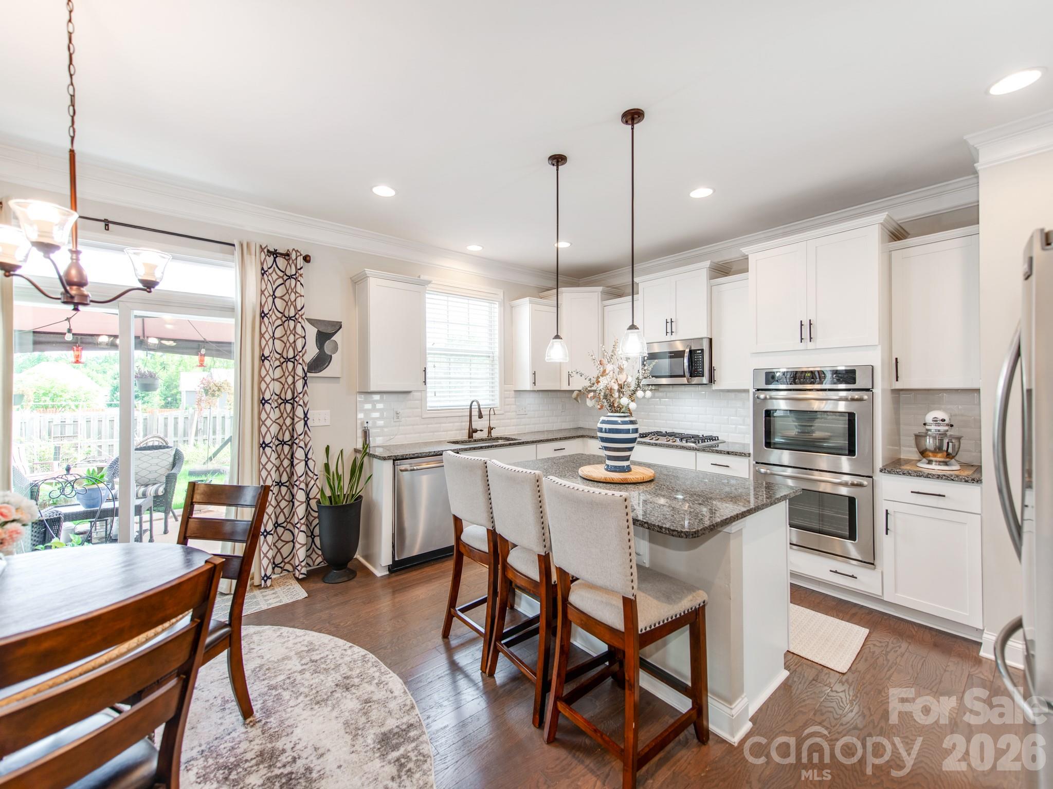 11013 Charmont Place Property Photo 4