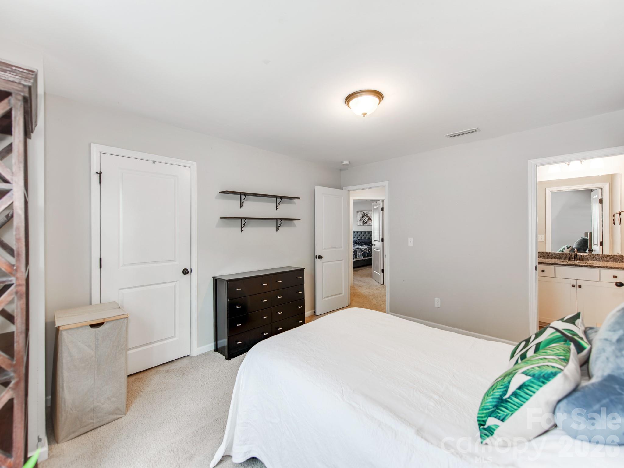 11013 Charmont Place Property Photo 27