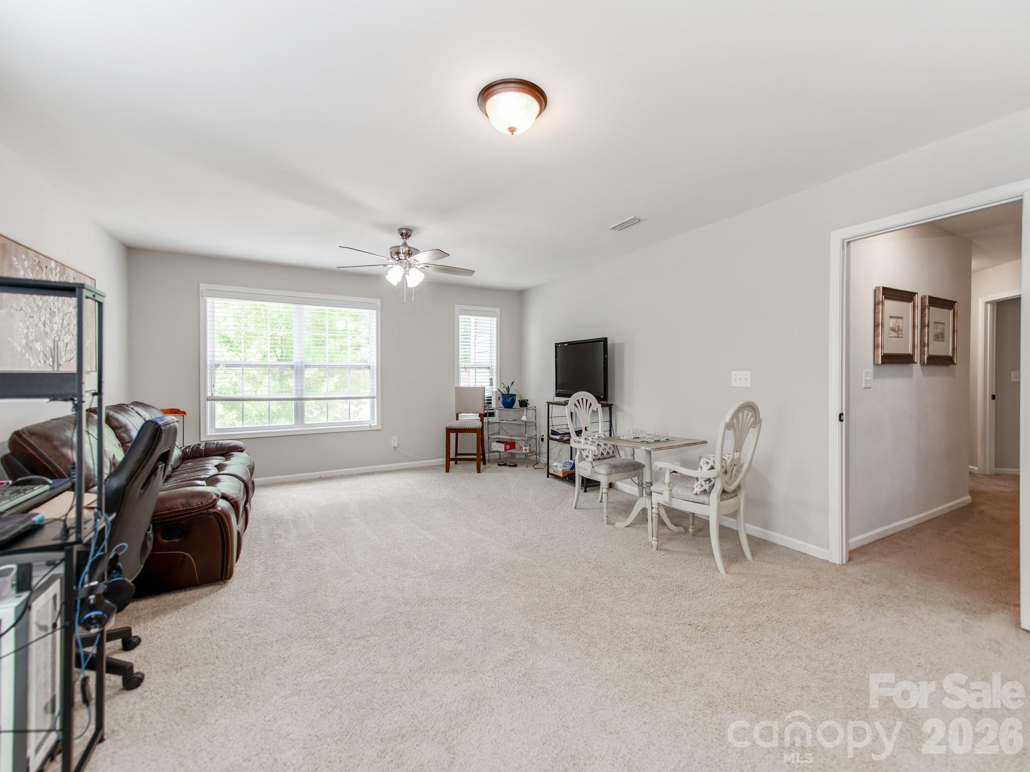 11013 Charmont Place Property Photo 33