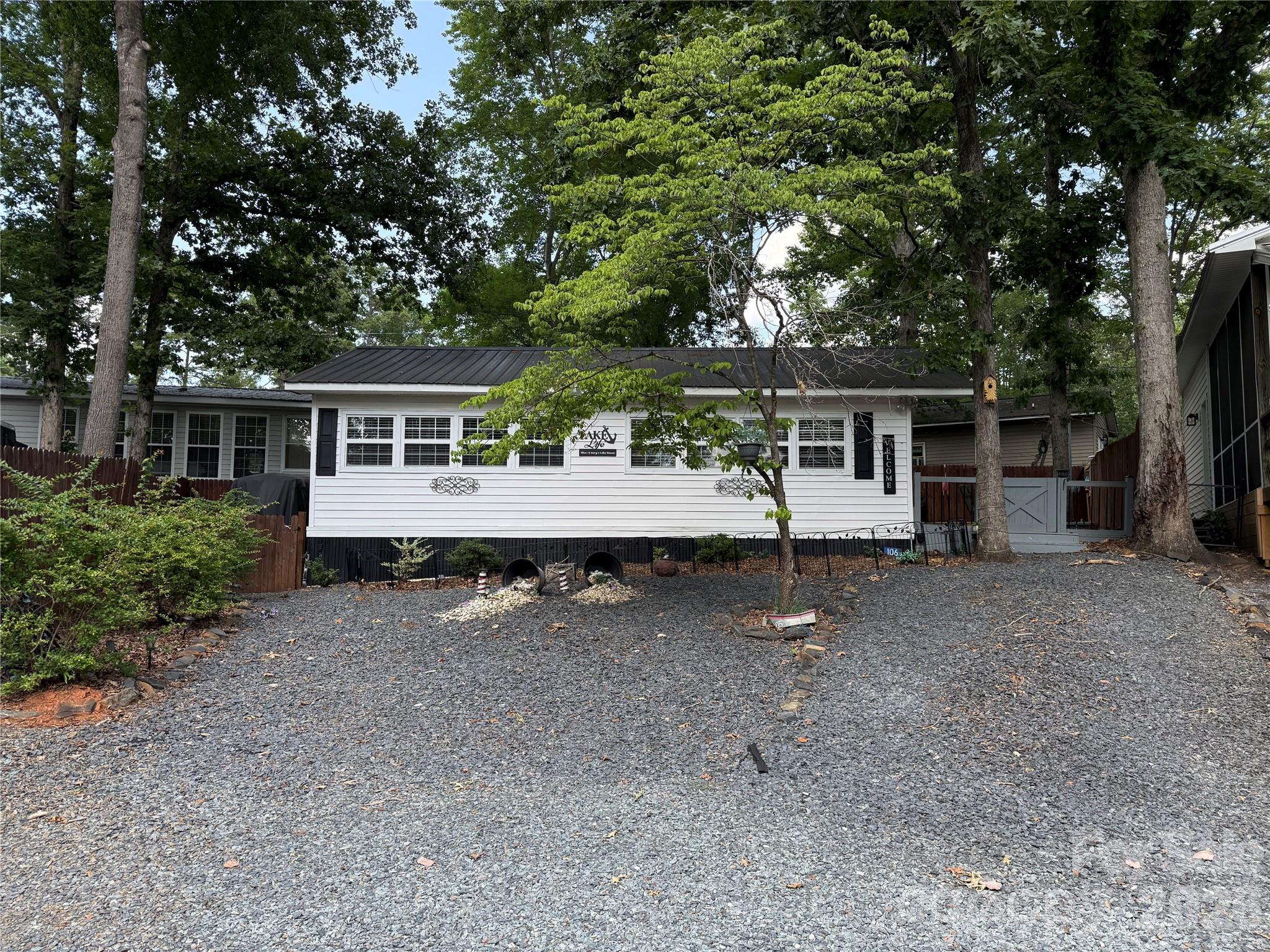 106 Catawba Court F188 Property Photo 1