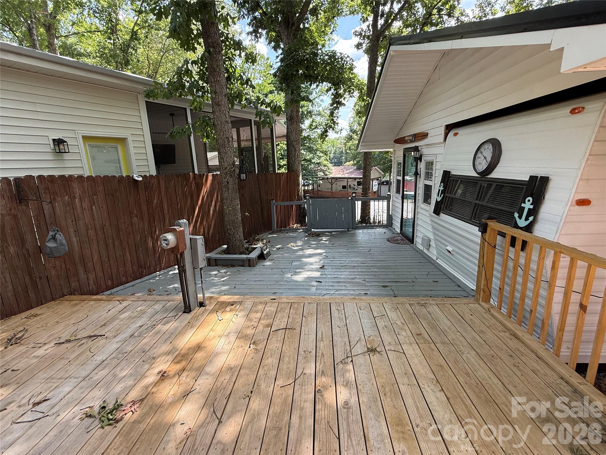 106 Catawba Court F188 Property Photo 4