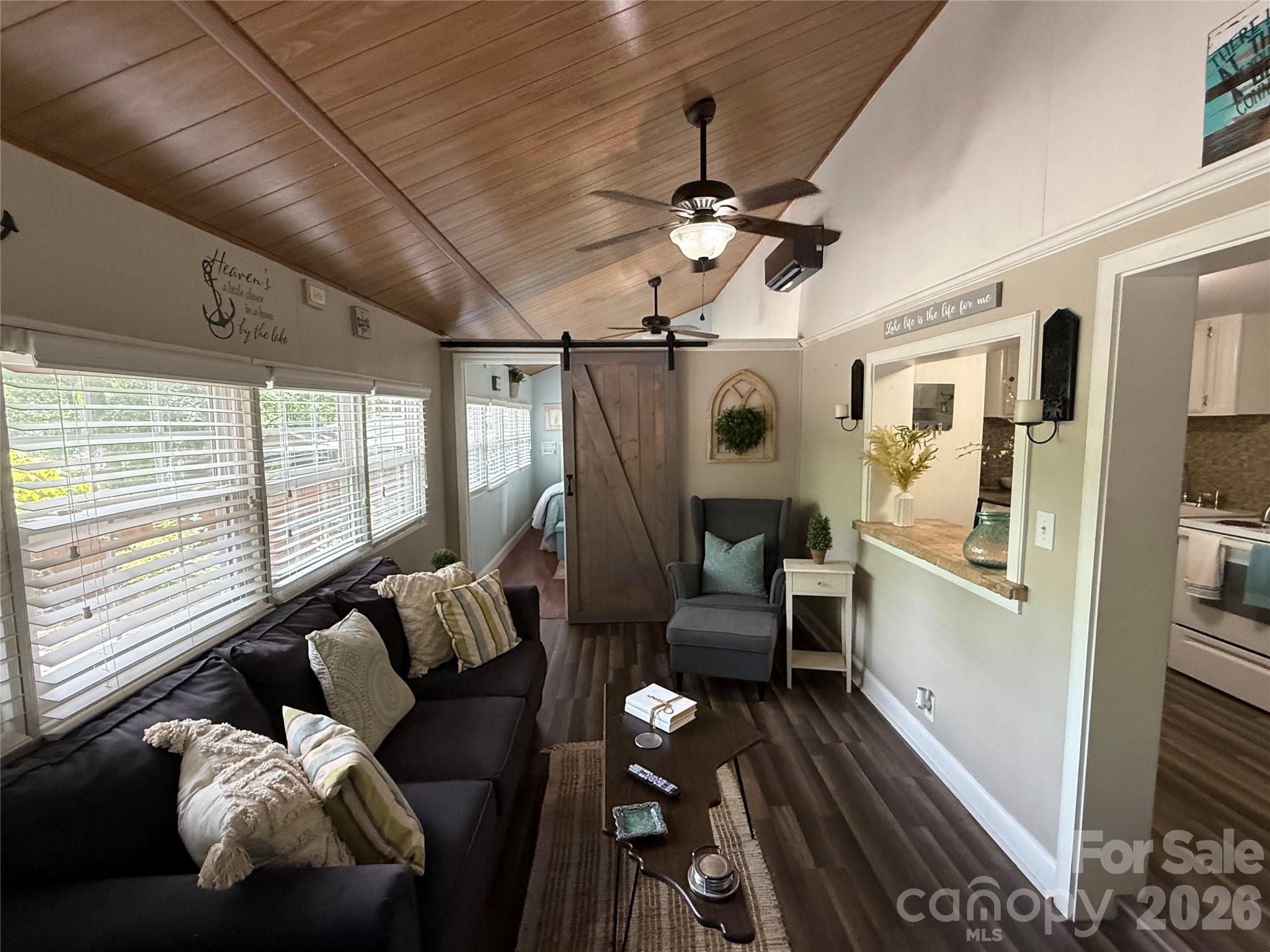106 Catawba Court F188 Property Photo 7