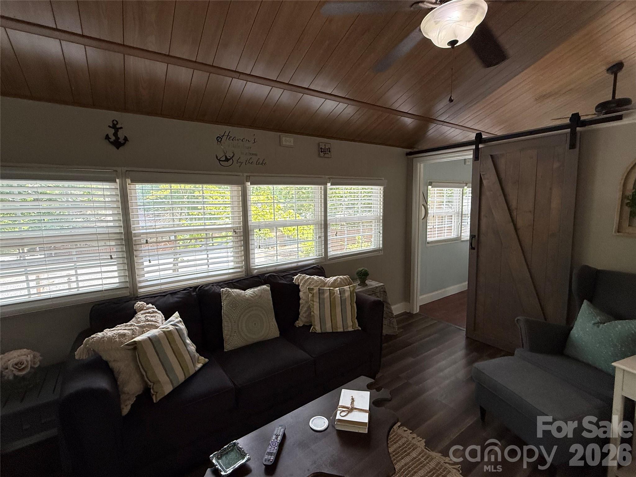 106 Catawba Court F188 Property Photo 8