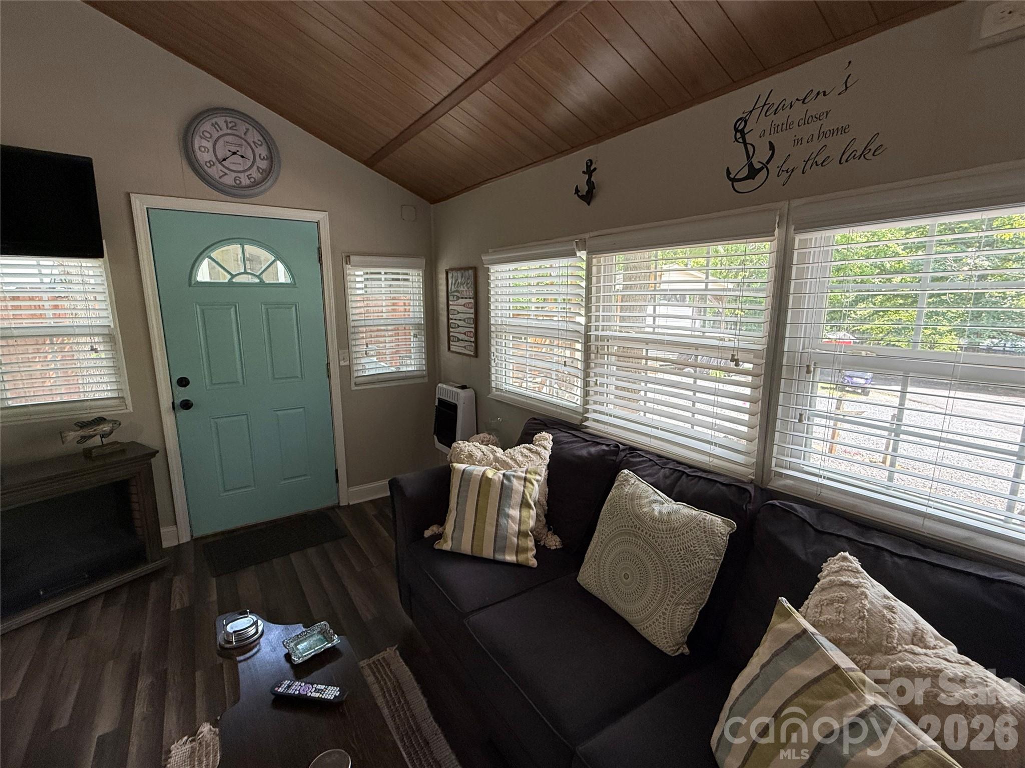 106 Catawba Court F188 Property Photo 9