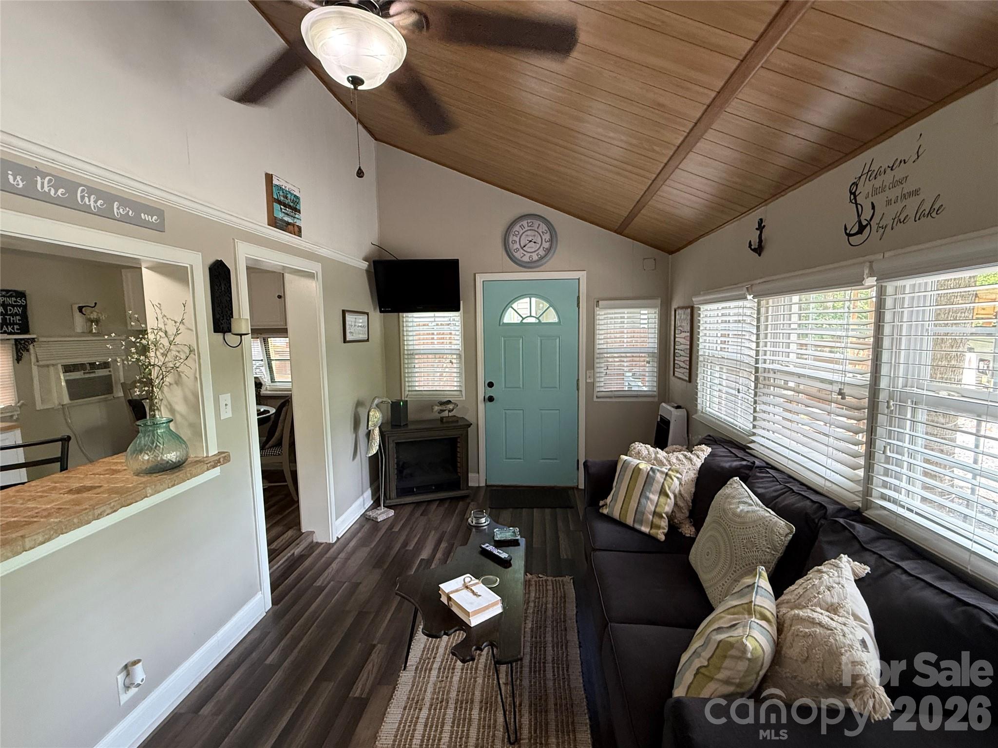 106 Catawba Court F188 Property Photo 10