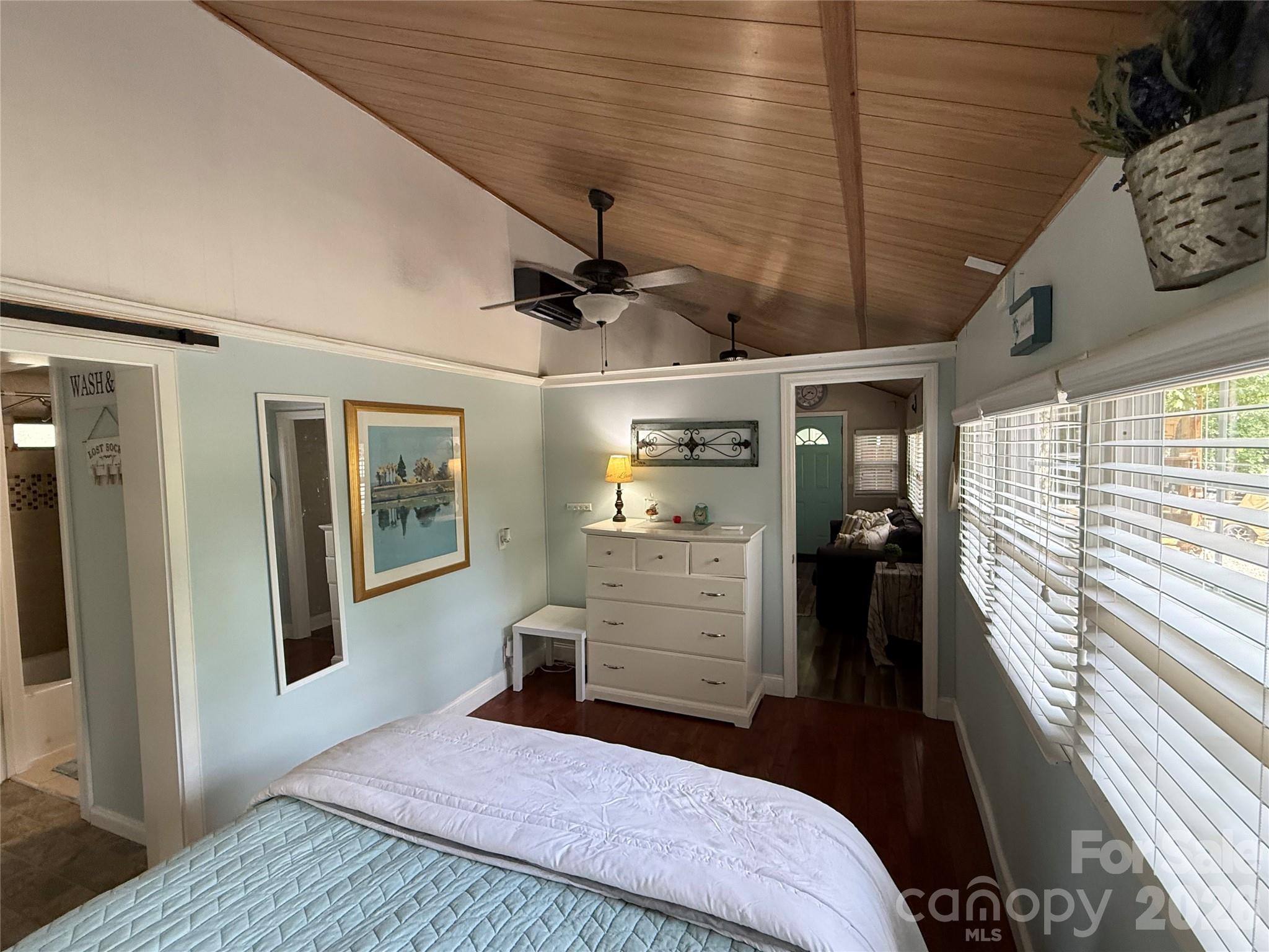 106 Catawba Court F188 Property Photo 21