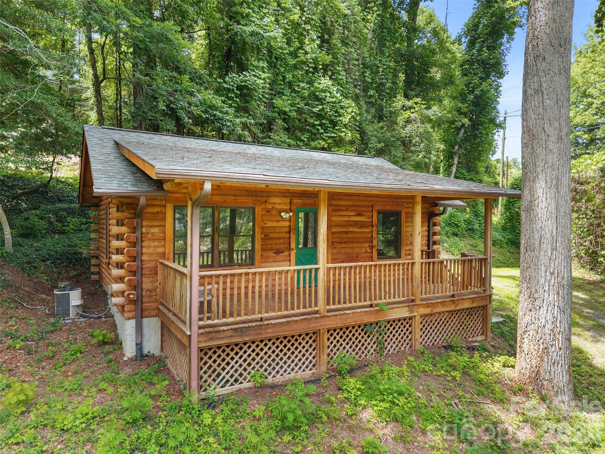 549 Henderson Street Property Photo 1