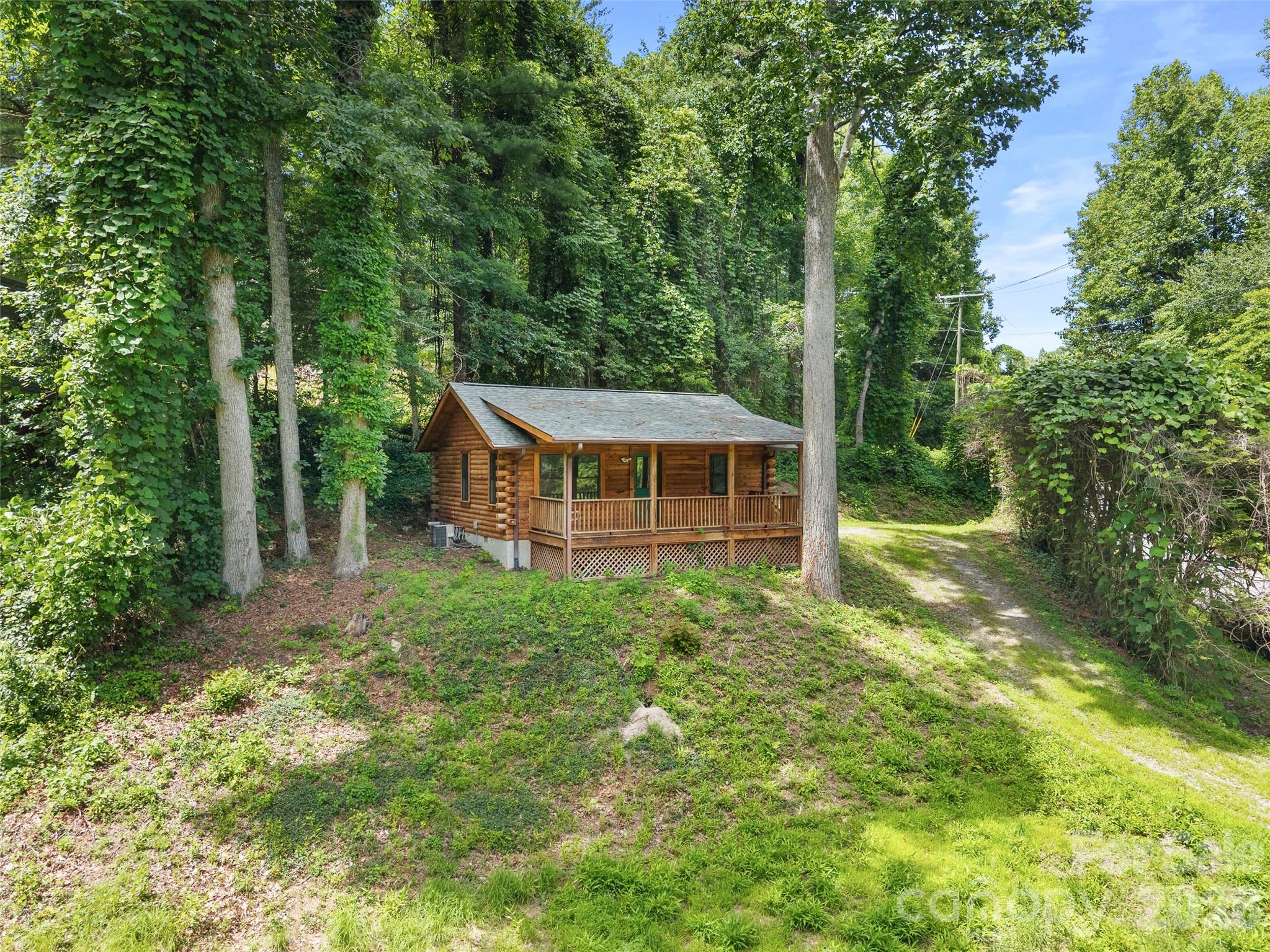 549 Henderson Street Property Photo 20